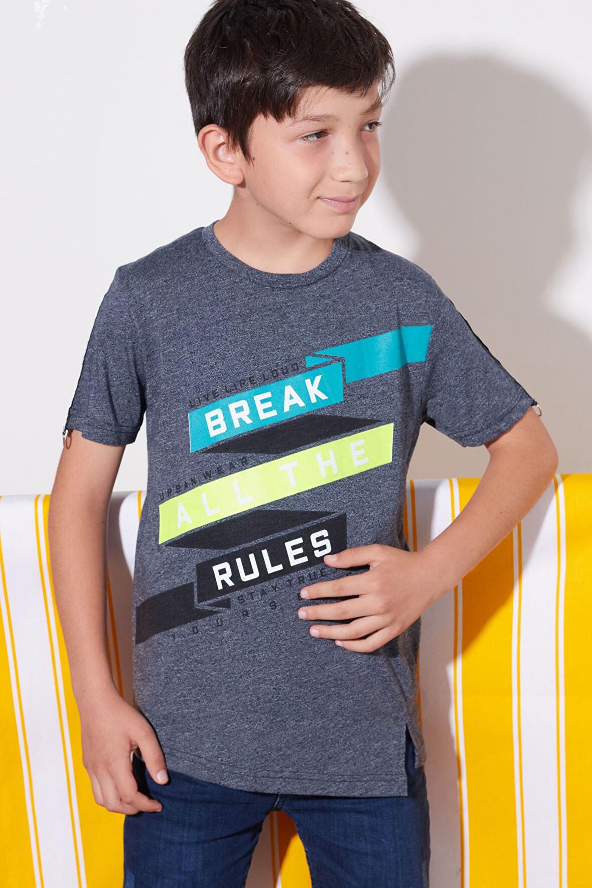 Erkek Çocuk Break Yazı Baskılı Tshirt 9-14 Yaş 14059