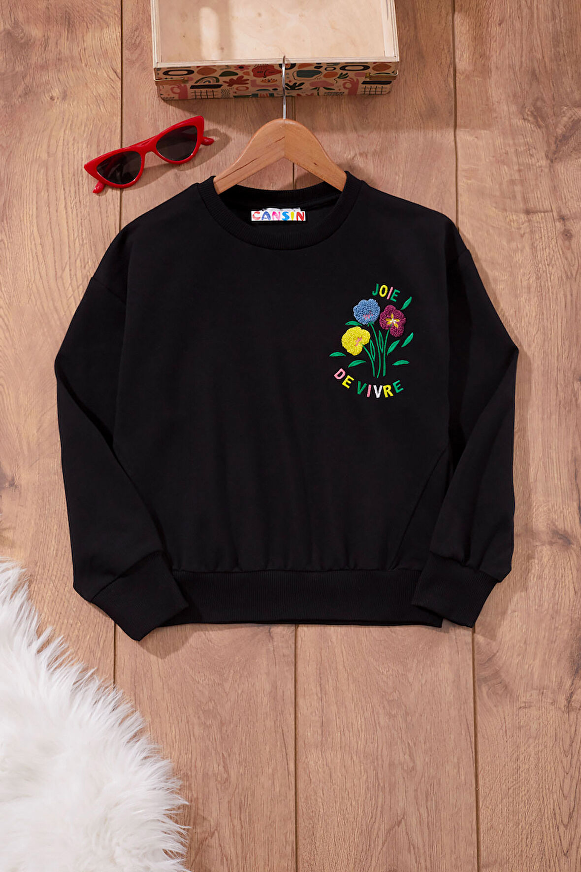 Siyah Çiçek Nakışlı Bisiklet Yaka Kız Çocuk Sweatshirt 19652