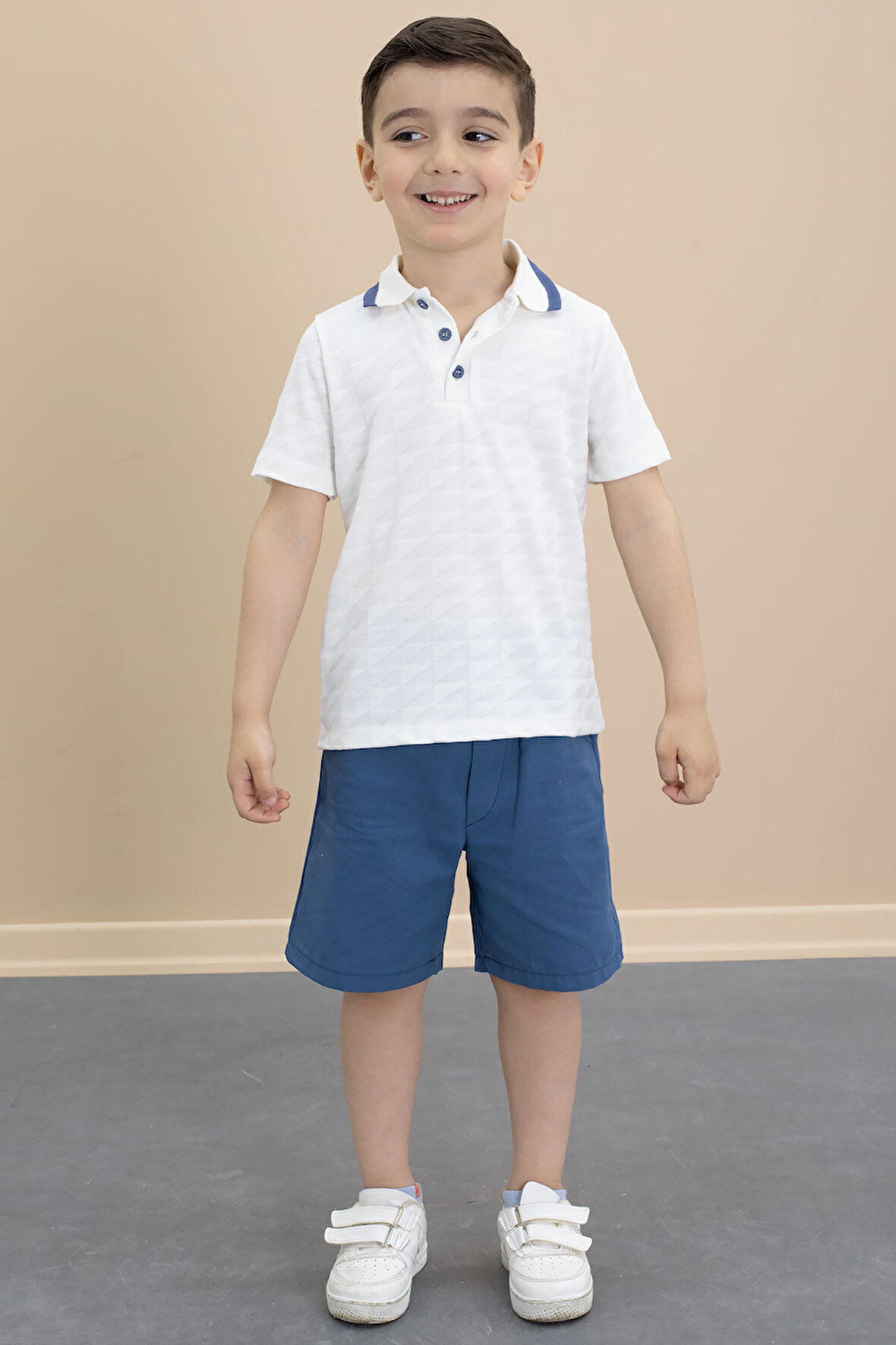 İndigo Polo Yaka Düğmeli Tişörtlü Erkek Çocuk Şortlu 2li Takım 21107