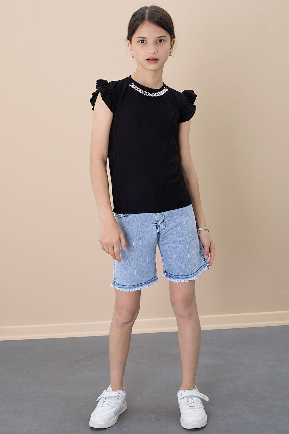 Payetli Jean Şortlu Siyah Kolye Detaylı Badili Kız Çocuk 2li Takım 21110