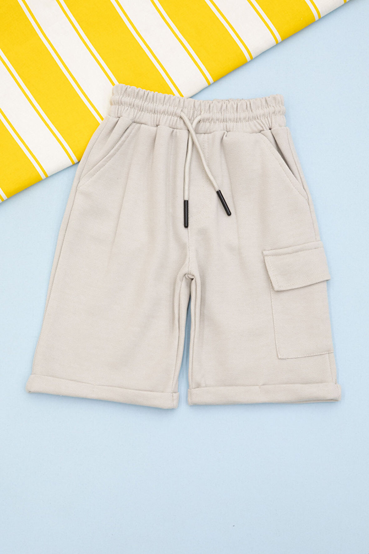 Krem Beli Lastikli Jogger Kumaş Tek Kargo Cepli Erkek Çocuk Şort 21156