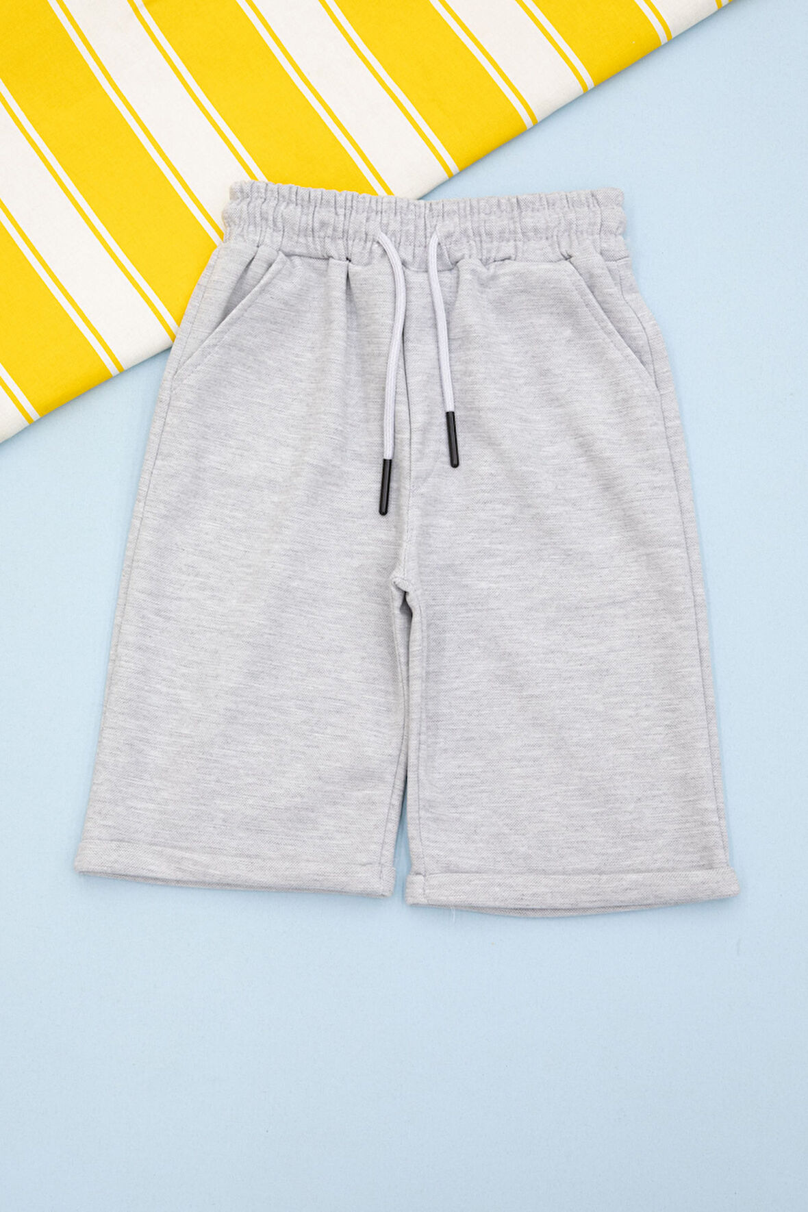 Gri Beli Lastikli Jogger Kumaş Basic Erkek Çocuk Şort 21157
