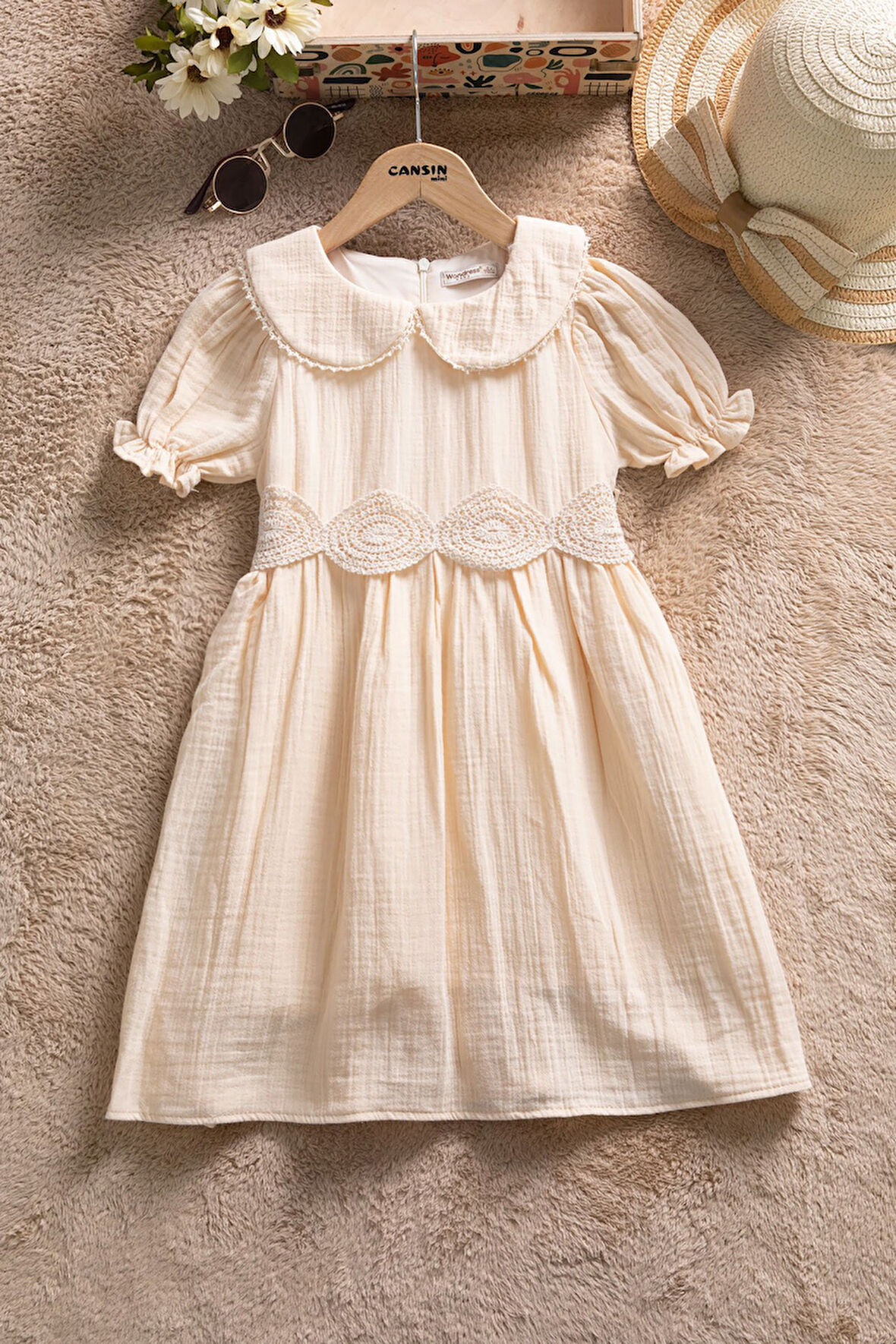 Krem Dantel İşlemeli Kuşaklı Kız Çocuk Müslin Elbise  22659