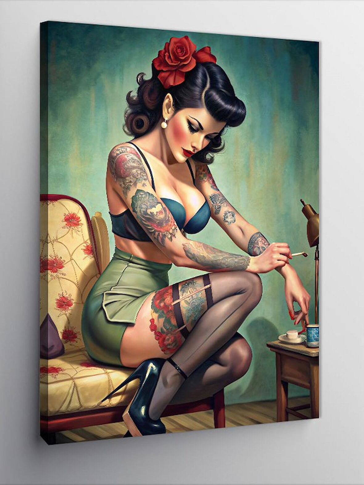Kanvas Tablo Dövmeli Pin Up Kızı