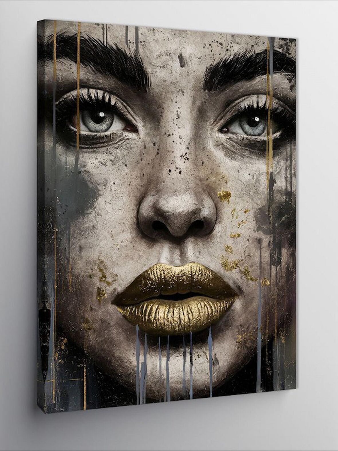 Kanvas Tablo Renkli Gözlü Soyut Kadın