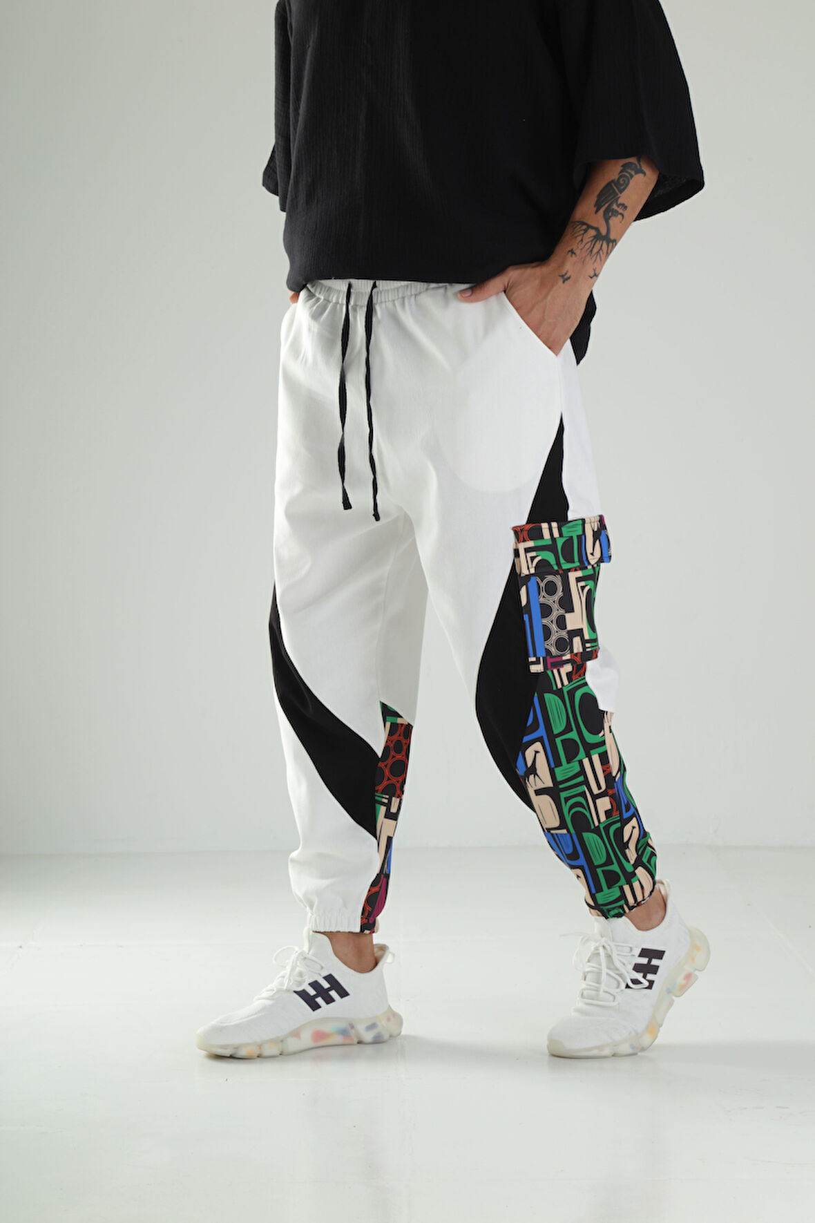 Neon Desenli Gabardin Jogger Pantolon