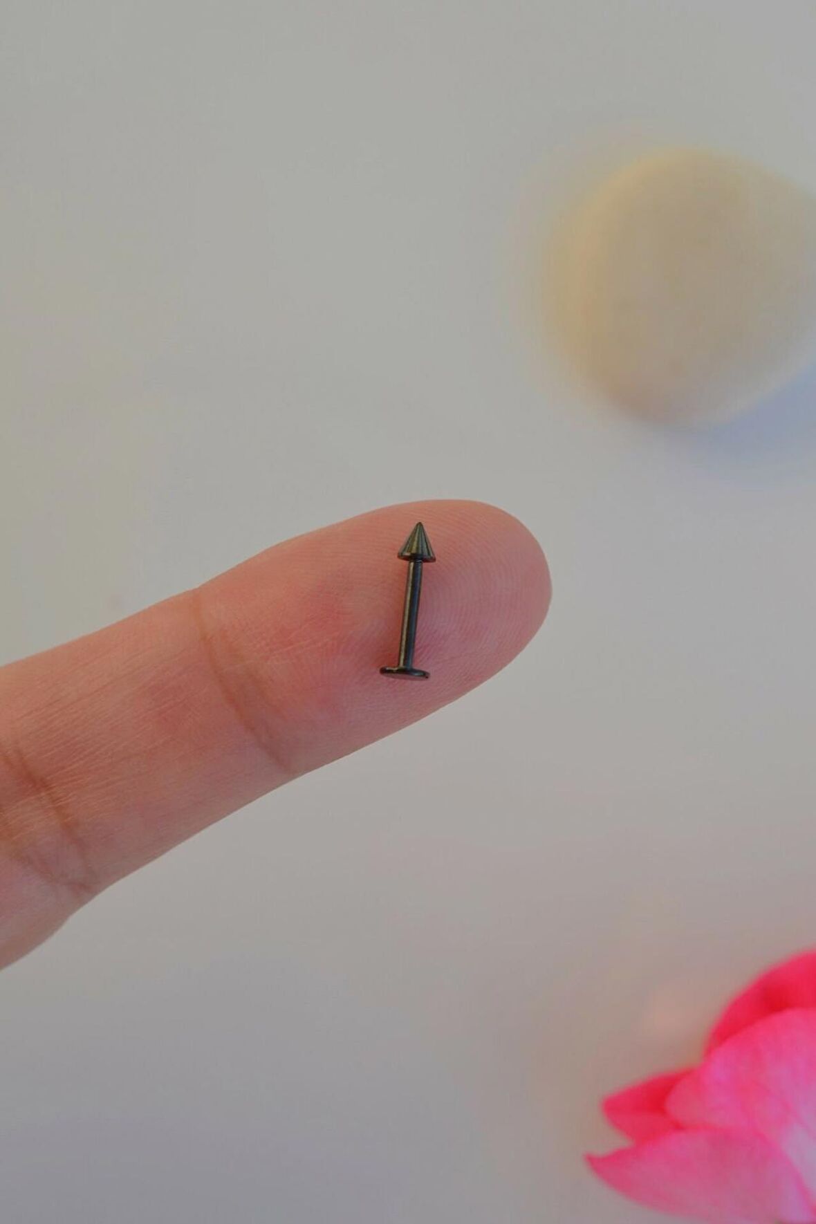 Siyah Renk Arkası Düz 316 L Çelik Piercing Tragus Helix Kıkırdak Lob Dudak 8 mm