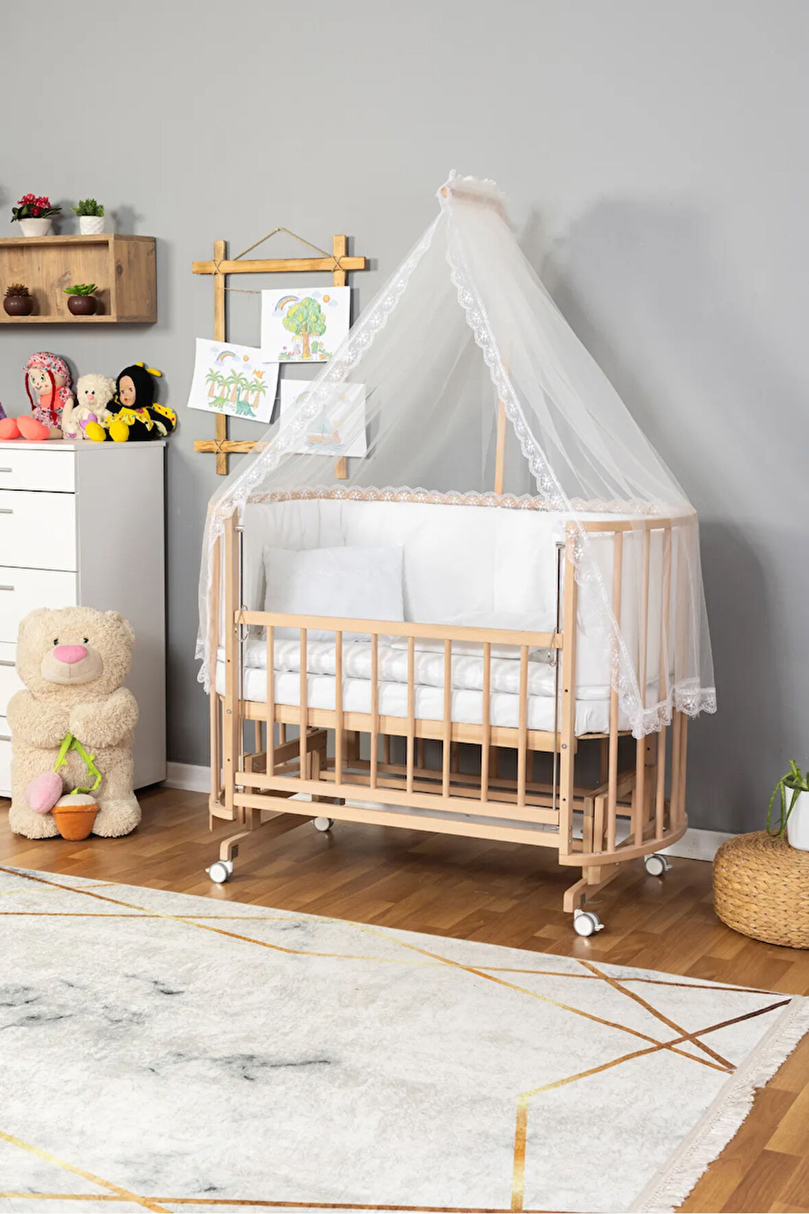 Ahşap Beşik Anne Yanı Yeni Doğan Papatya Organik Bebek Beşiği BEYAZ GÜPÜR UYKU SETLİ + TEKER