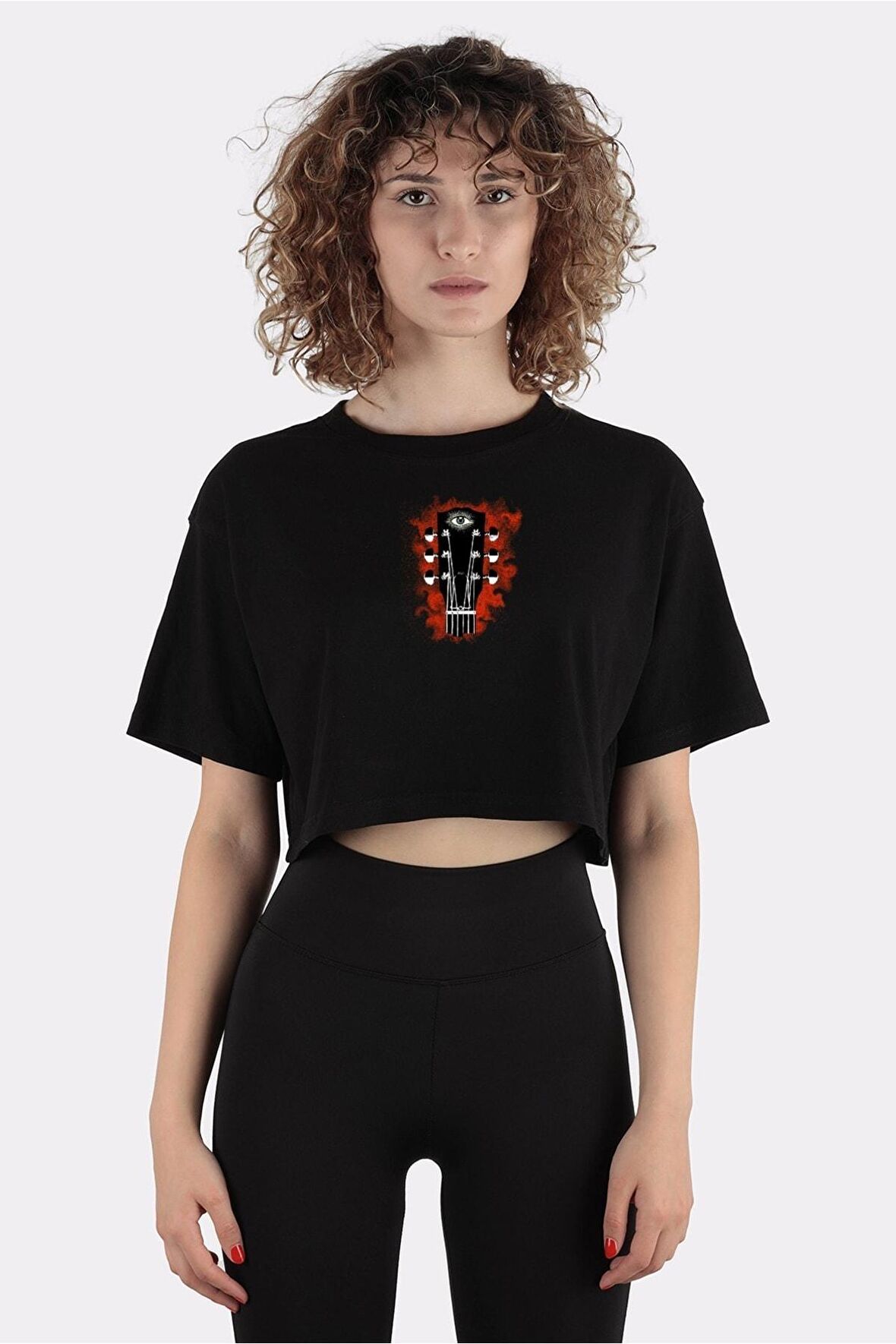 Siyah Pamuk Bisiklet Yaka Crop T-shirt Acoustic Eye Two_em1023