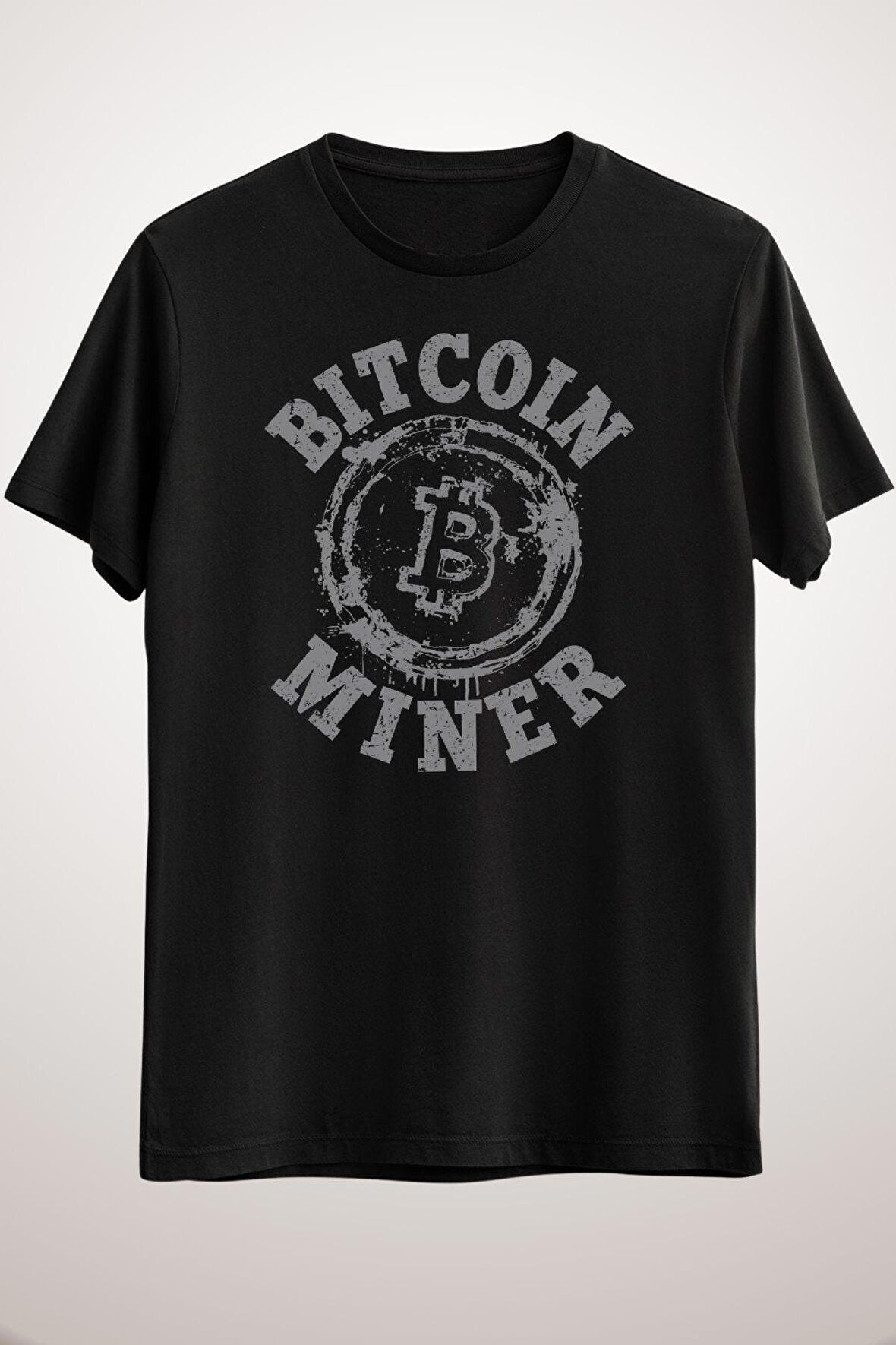 Unisex Siyah Bitcoin Miner Essential T-shirt