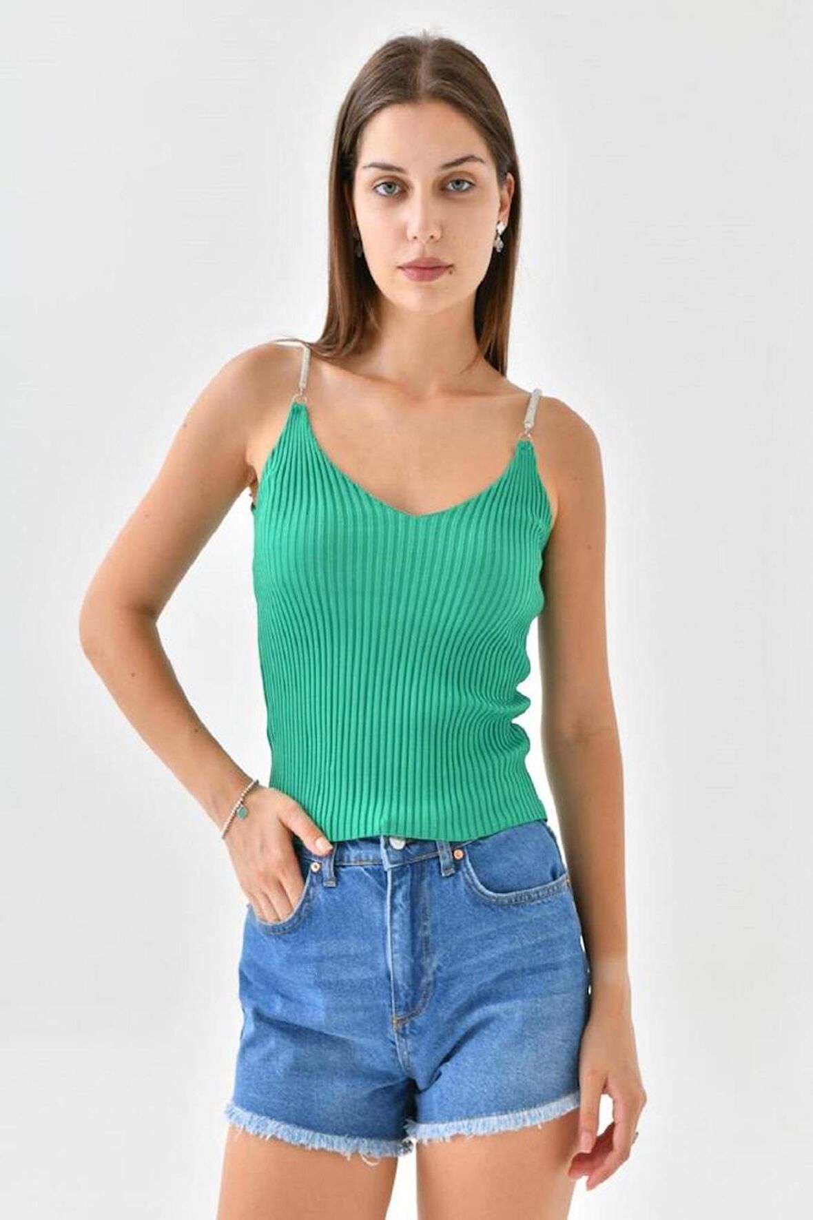 Askılı Sim Detaylı Yeşil Triko Crop Top