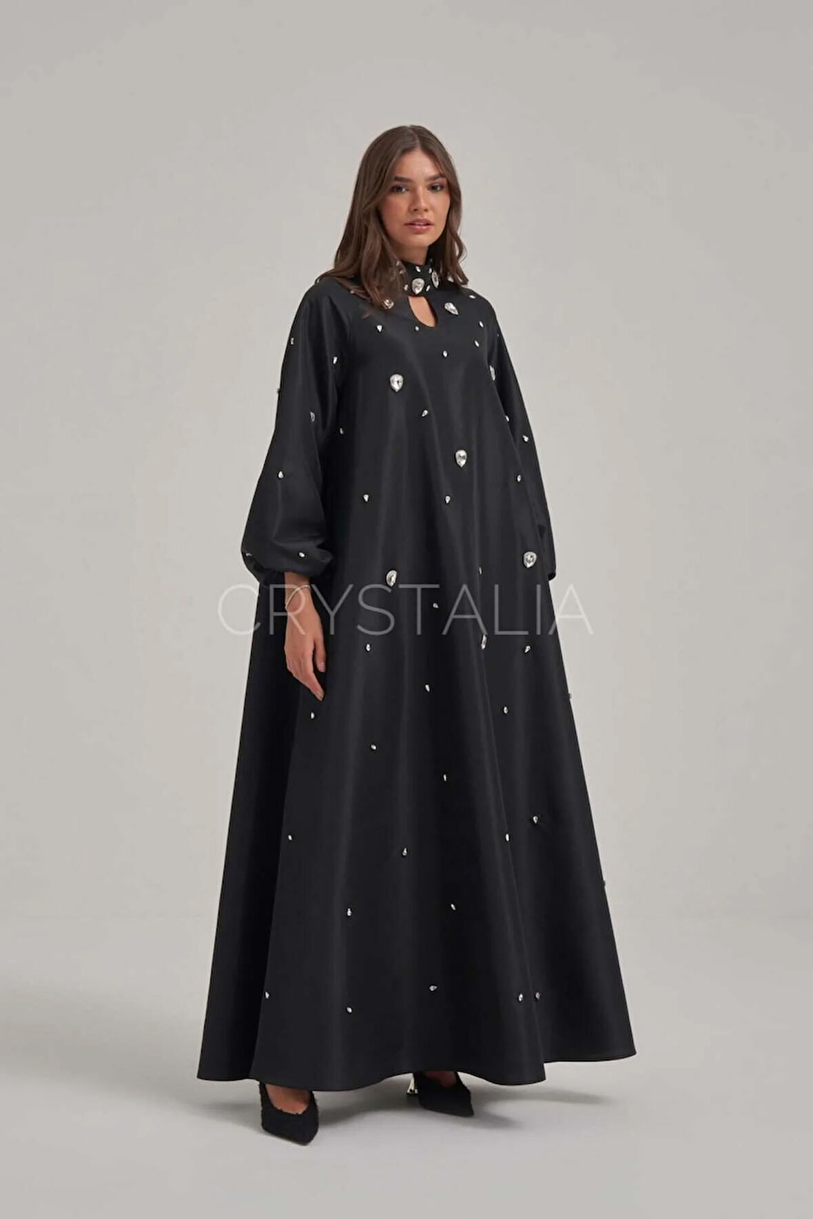 Tafta Özel Tasarım Taşlı Siyah Elbise