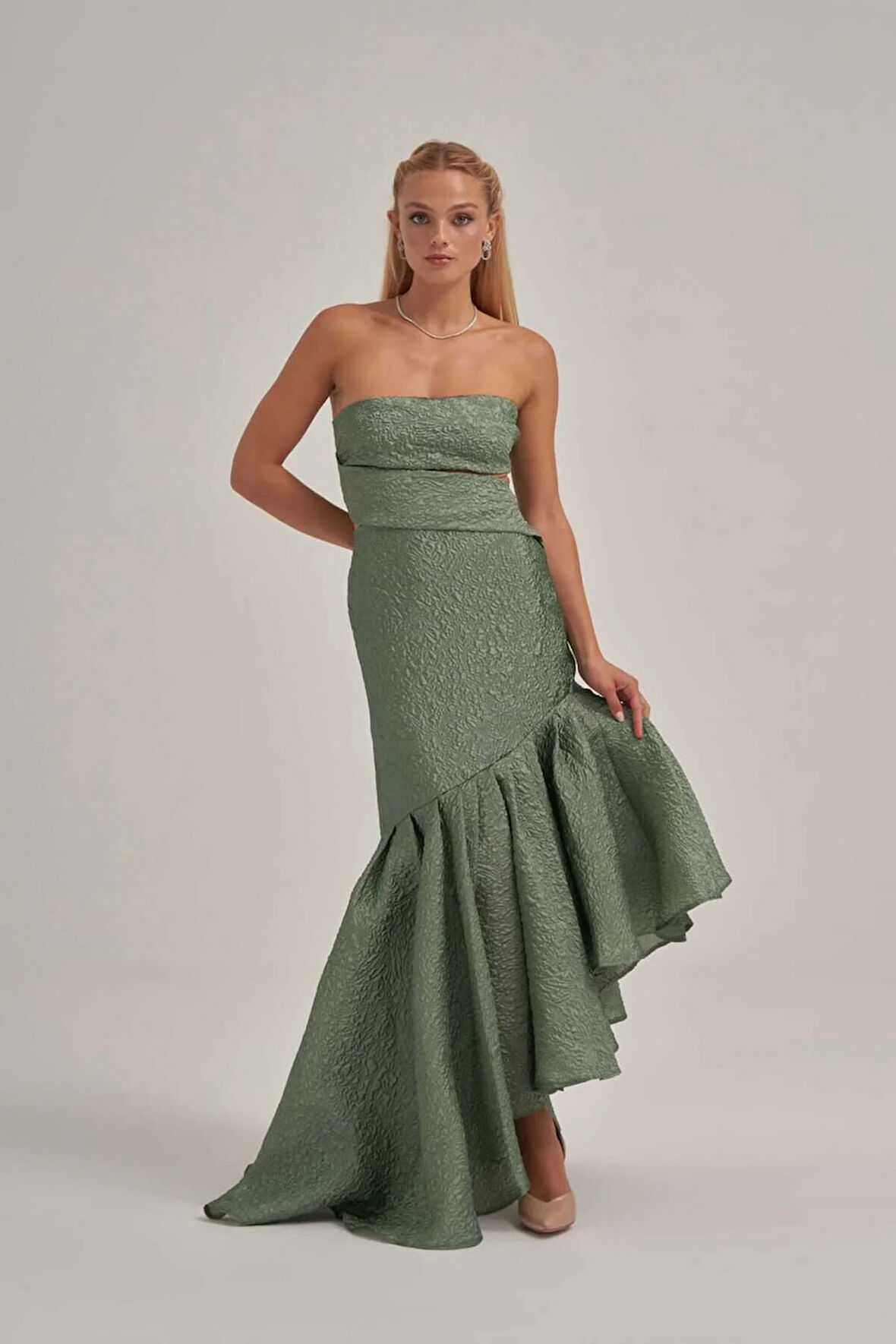 Straplez Çapraz Detaylı Haki Elbise