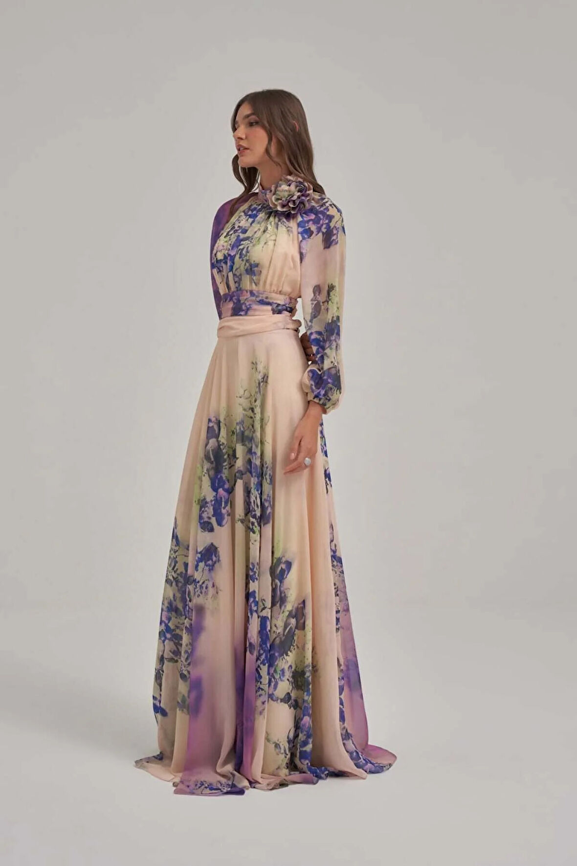 Özel Mor Desen Çiçek Motifli Şifon Elbise