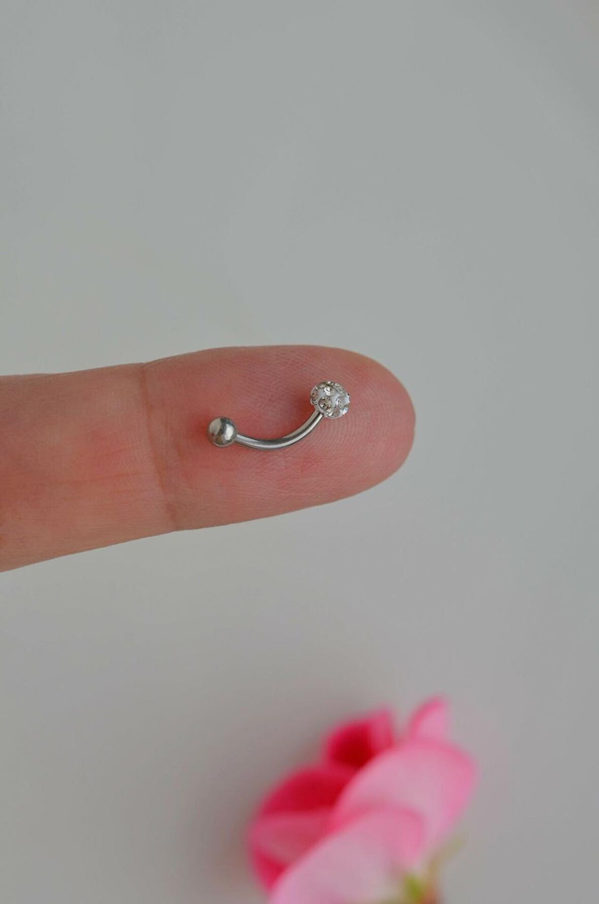 Çelik Taşlı Toplu Piercing 8 mm Rook Conch Helix Lob Kıkırdak