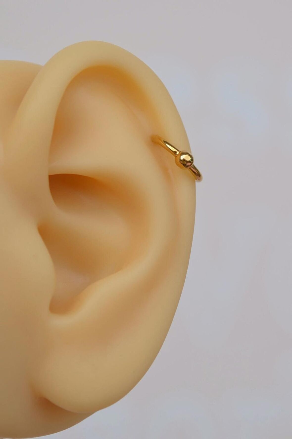Mini Topçuklu Çelik Halka Piercing 8 mm Gold Renkli