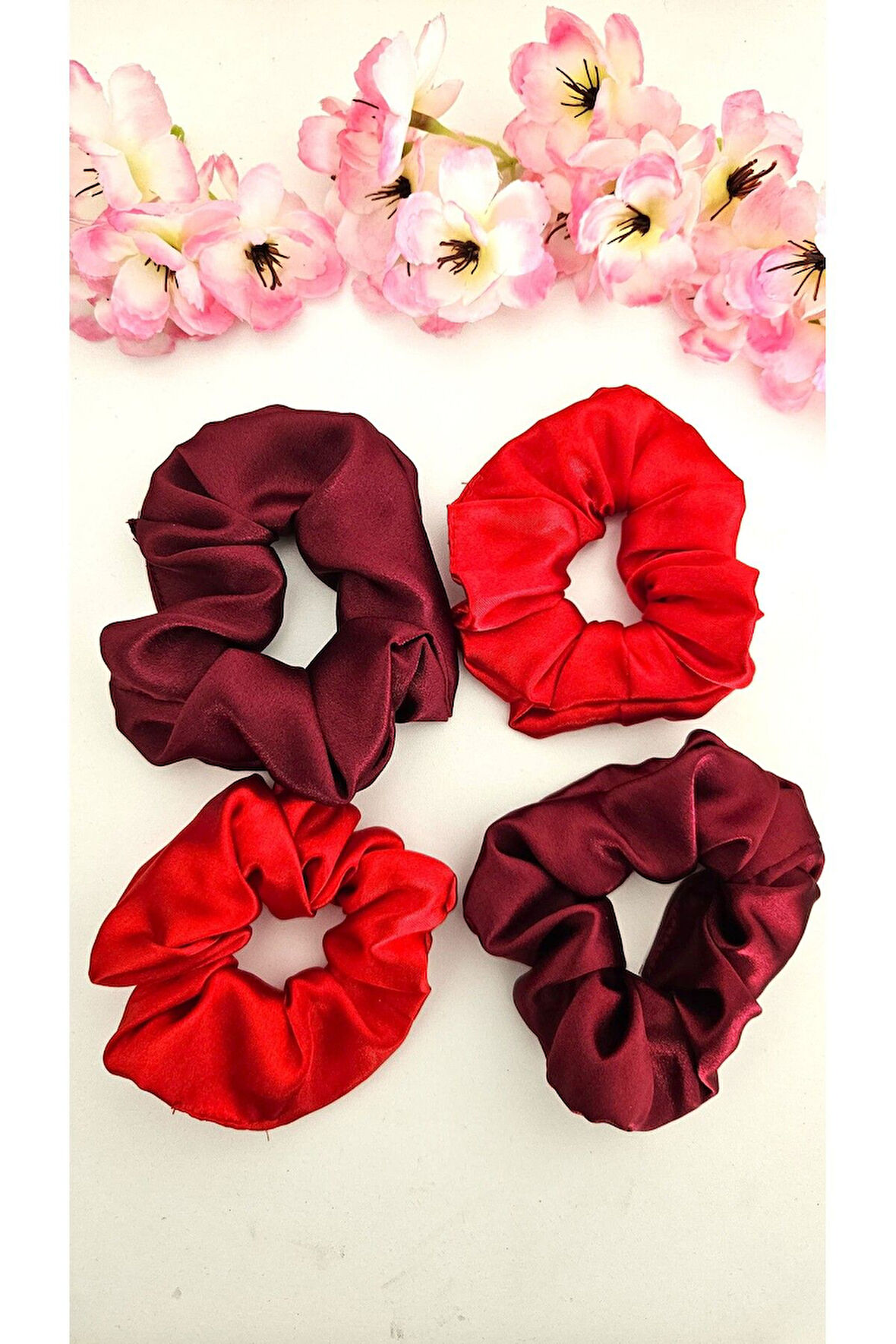 Kına ve Nişan Düğün için Lastikli Simit Kırmızı ve Bordo Saten 4lü Scrunchie Saç Toka Seti
