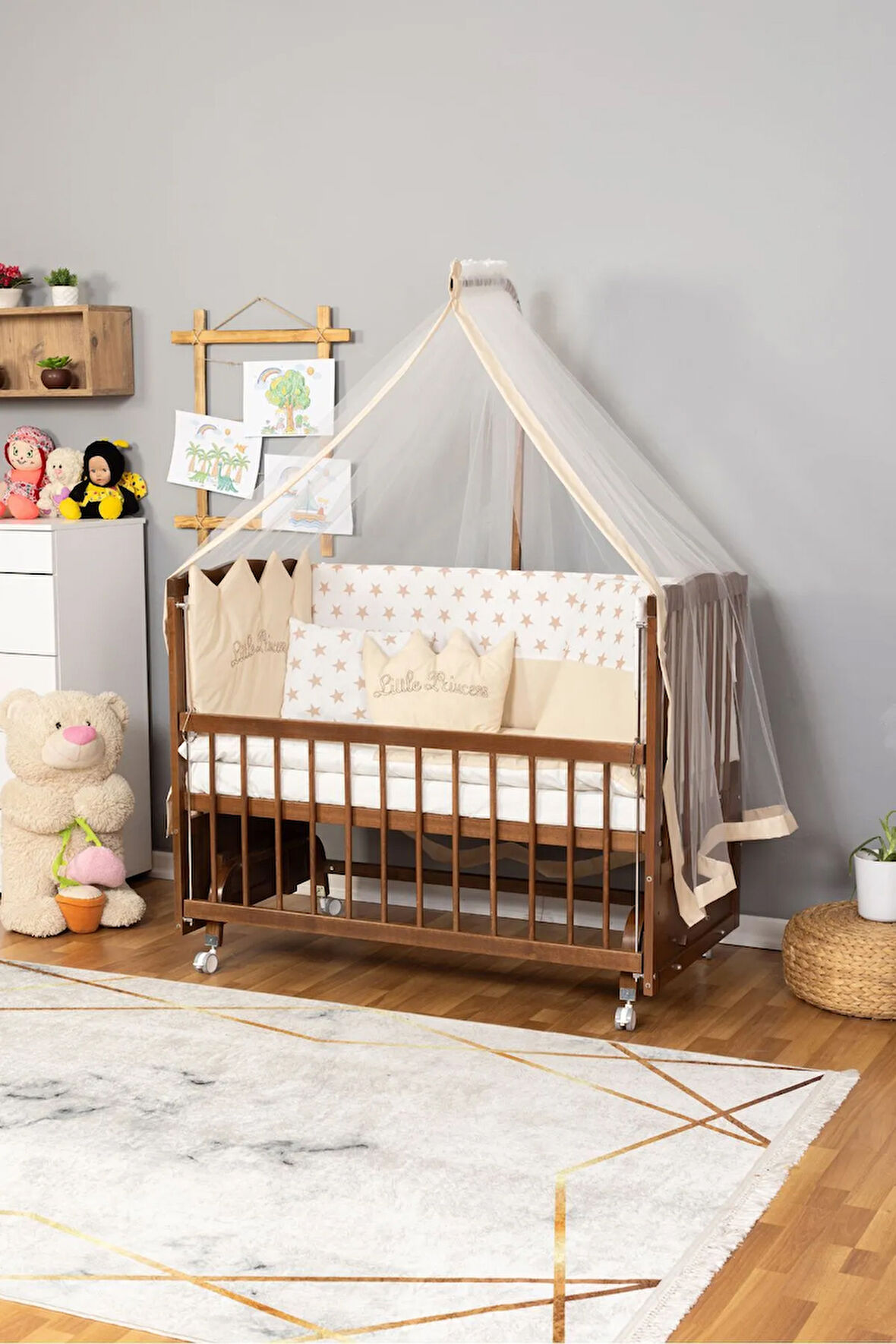 Ahşap Beşik Anne Yanı Beşik Ceviz 60x120 Krem Prenses (KIZ) Uyku Seti Yatak Tekerlekli