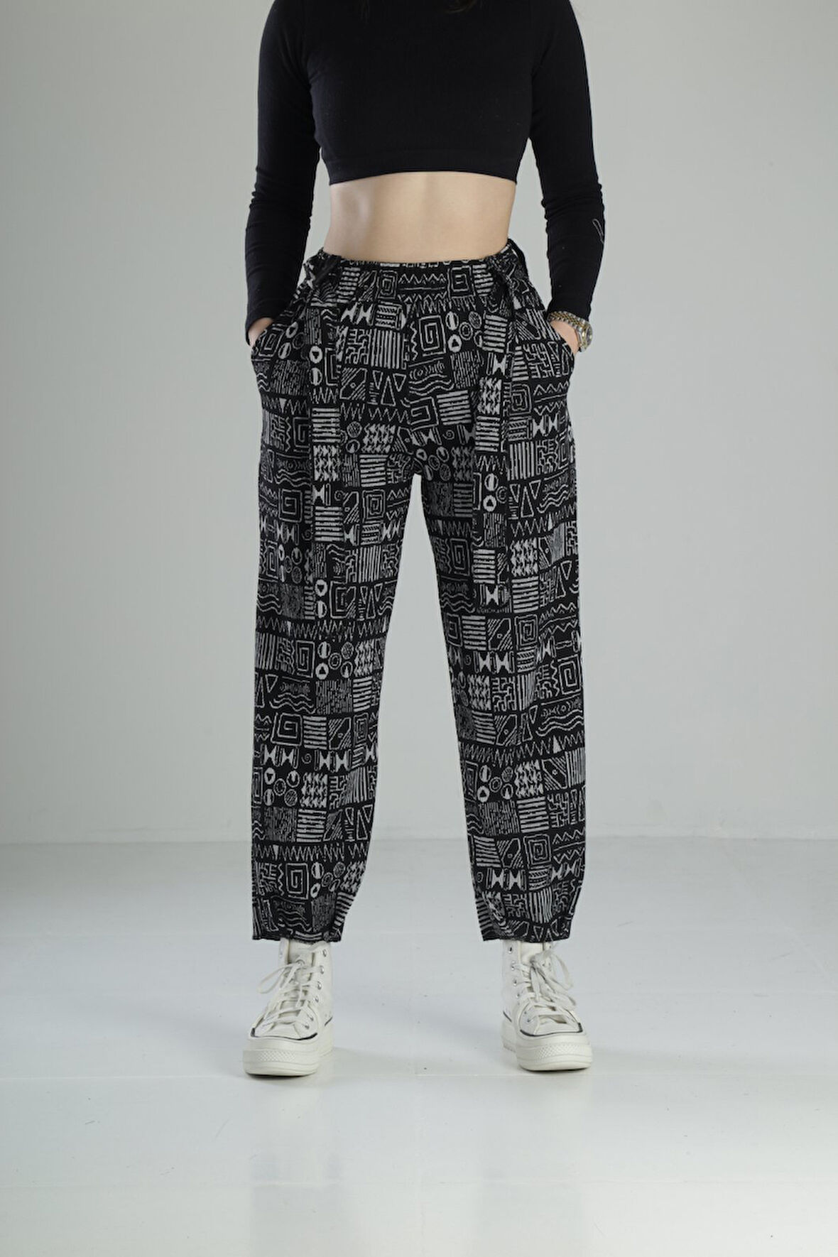 Kemer Detaylı Etnik Baggy Pantolon