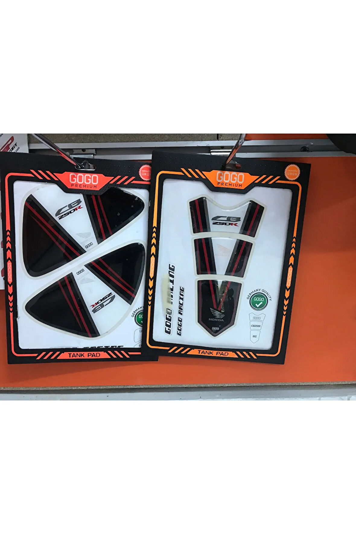 Honda CB 250R Tank Pad Seti (2’li)