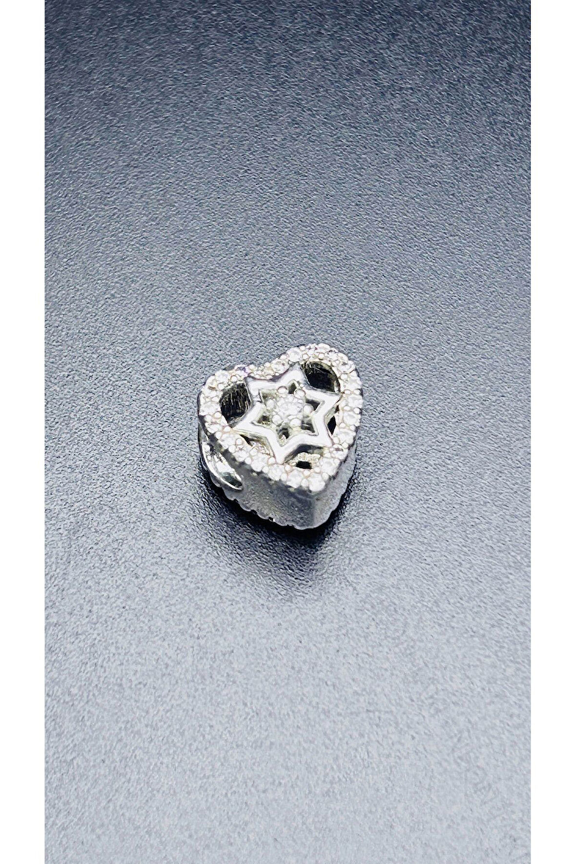 Kalp içinde Zirkon Taşlı Yıldız, Pan Bileklik için Çelik Charm 3, Gümüş Renk (BİLEKLİK DAHİL DEĞİL)