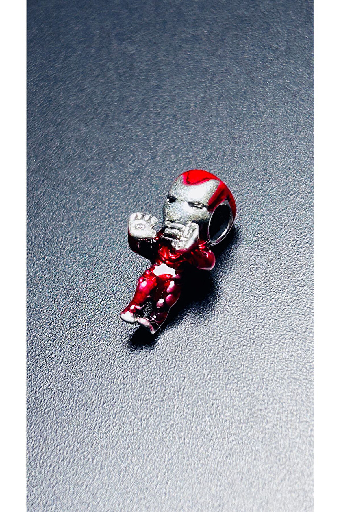 Demir Adam Karakter, Pan Bileklik için Çelik Charm 33 (BİLEKLİK DAHİL DEĞİLDİR!!)