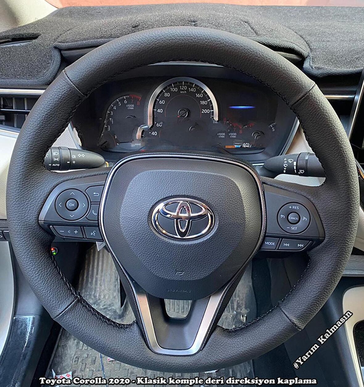 Toyota Corolla 2019 2022 Araca Özel Direksiyon Kılıfı (Mat Düz)