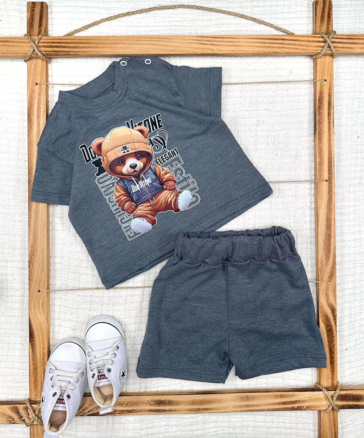 Lenaca 9-12-18-24 Ay Dansçı Ayıcık Baskılı Şortlu Kısa Kollu Tişört 2li Erkek Bebek Takımı