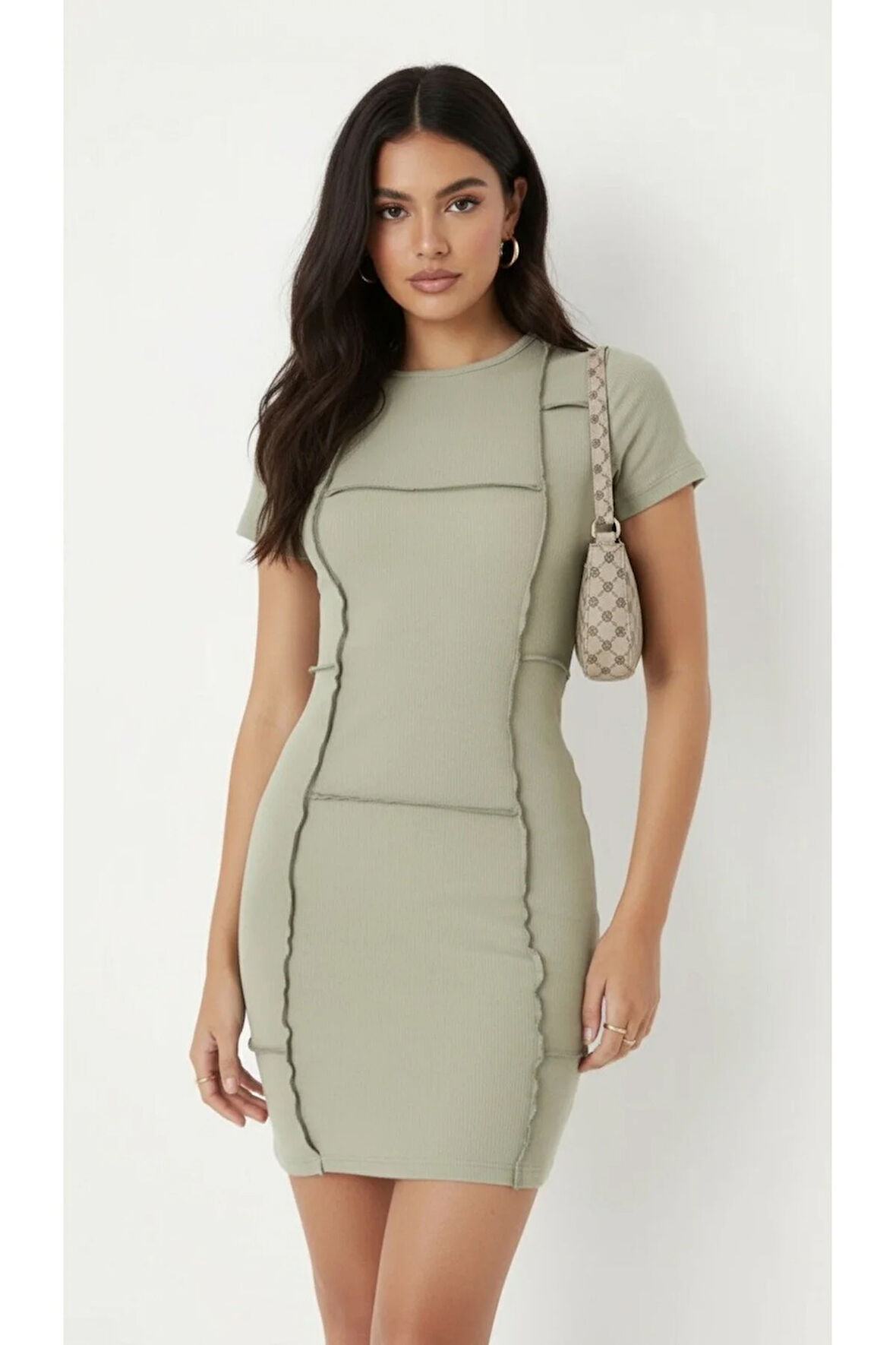 Ters Dikiş Detaylı Mini Elbise