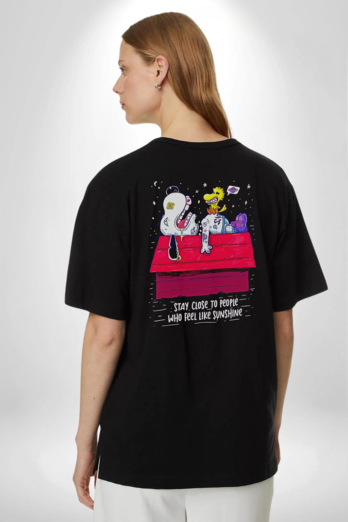 Snopy Kuş Kavgası Çizgi Film Pamuklu Kadın Erkek Oversize Sırt Dijital Baskılı Siyah T-shirt