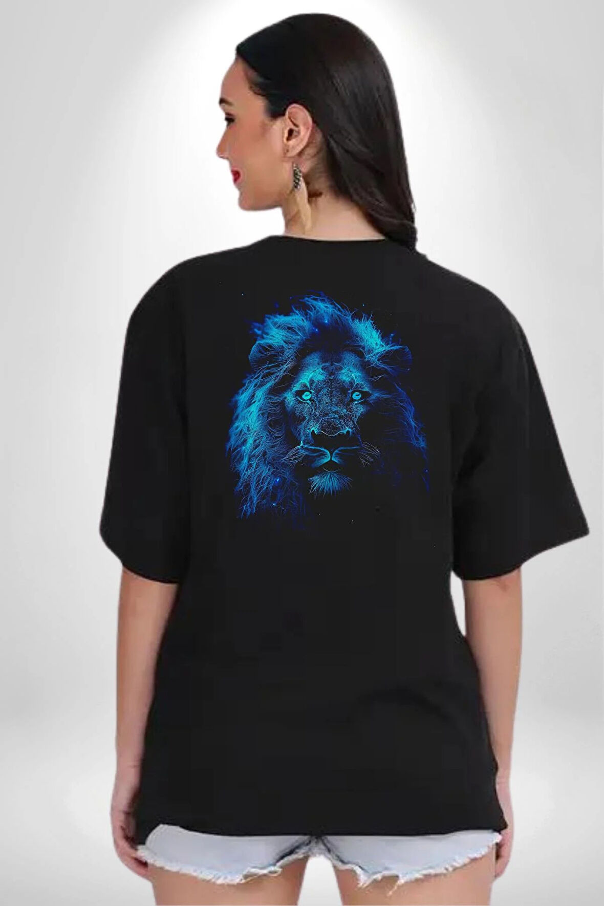 Aslan Mavi Gözlü Pamuklu Kadın Erkek Oversize Sırt Dijital Baskılı Siyah T-shirt