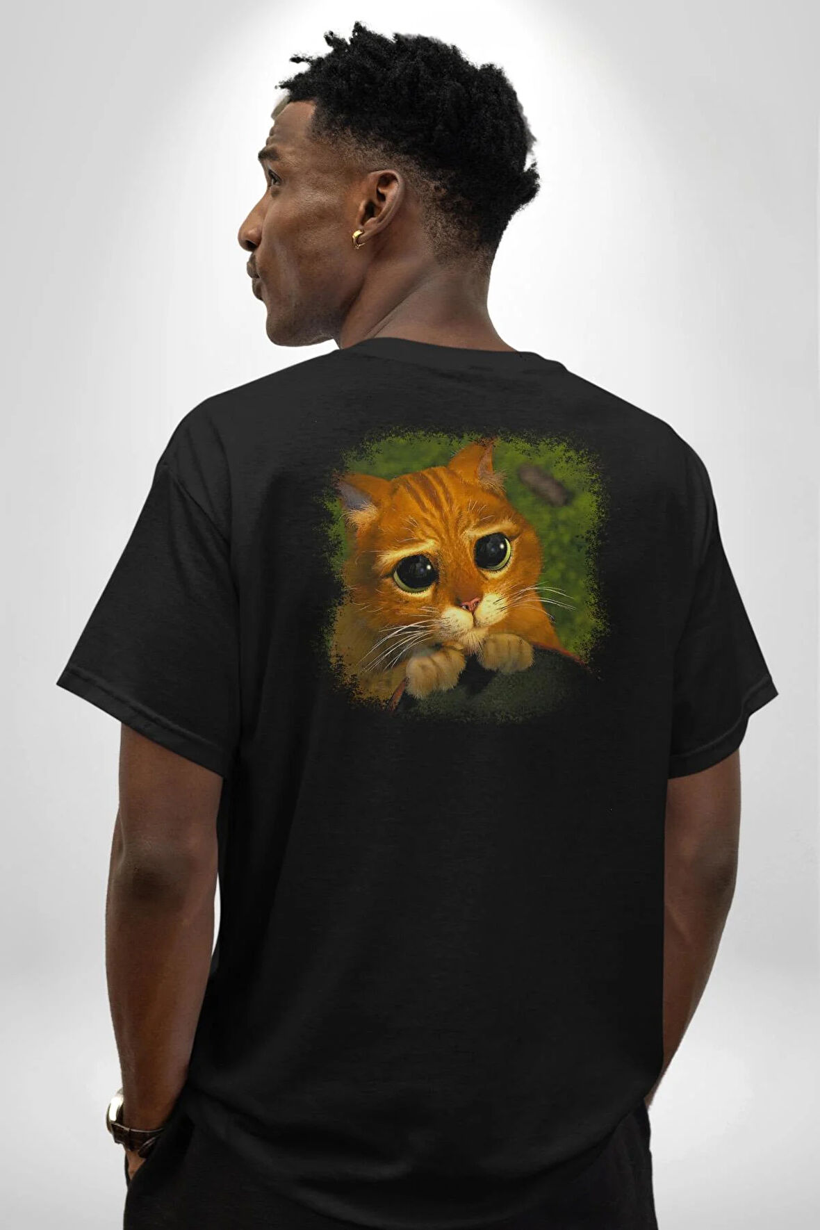Çizmeli Kedi Çizgi Film Pamuklu Kadın Erkek Oversize Sırt Dijital Baskılı Siyah T-shirt