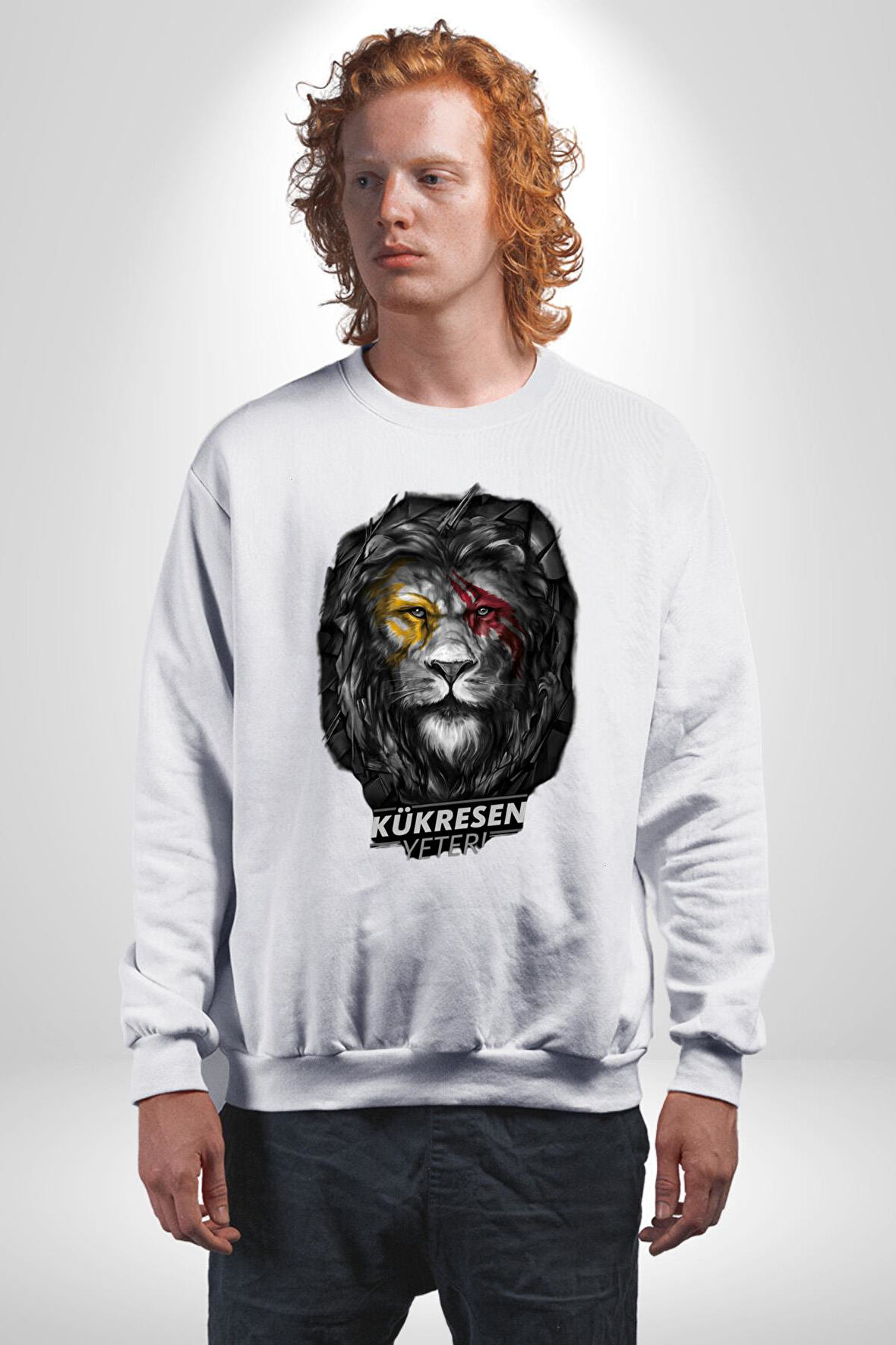 Kükresen Yeter Sarı Kırmızı Aslan Kadın Erkek Beyaz Sweatshirt 