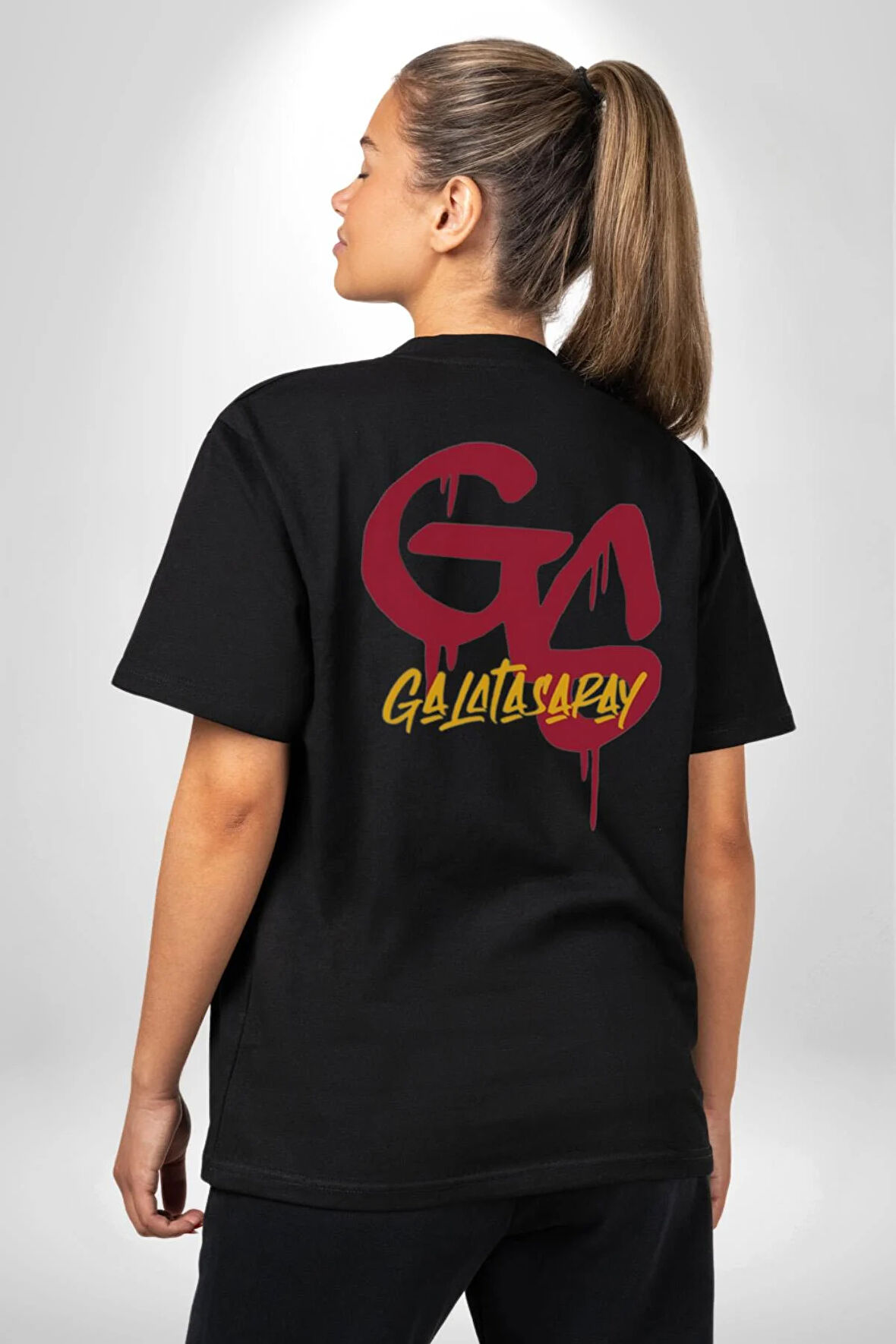 Sarı Kırmızı GS Pamuklu Kadın Erkek Oversize Sırt Dijital Baskılı Siyah T-shirt