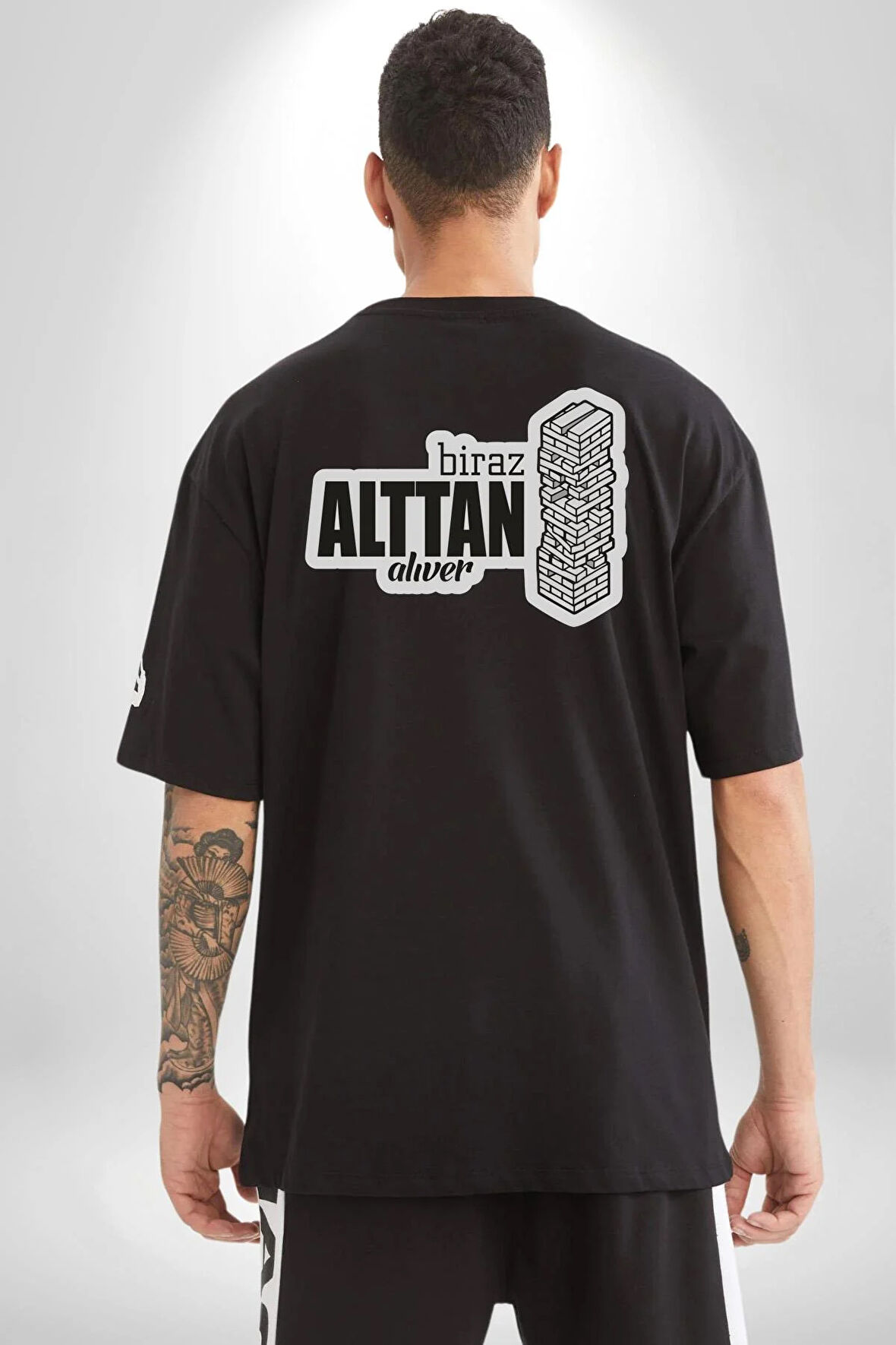 Biraz Alttan Alıver Yazılı Pamuklu Kadın Erkek Oversize Sırt Dijital Baskılı Siyah T-shirt