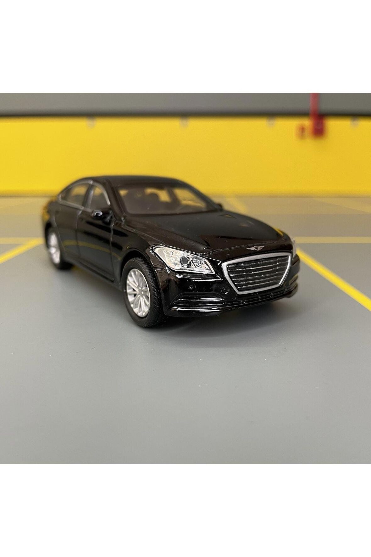 Hyundai Genesis G80 1/36 Ölçek *c&c Model Garage* Çek Bırak Diecast Metal Model Oyuncak Araba