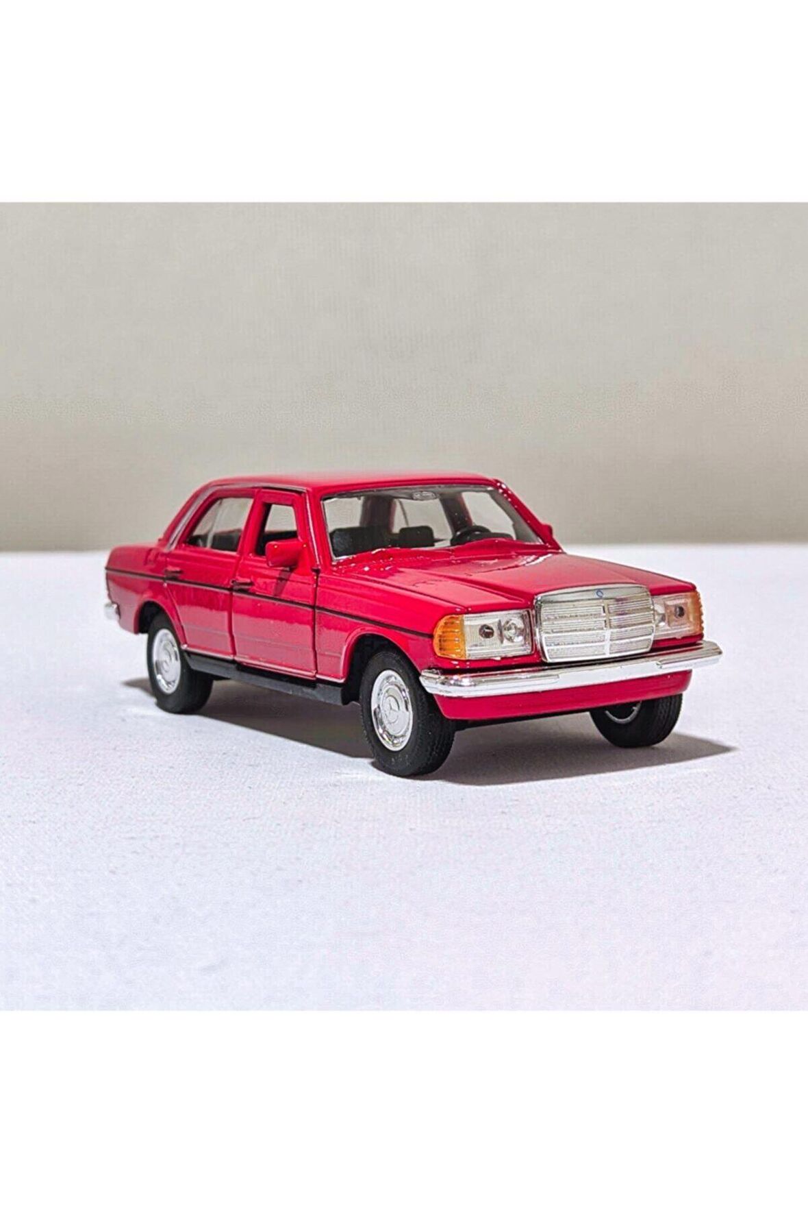 Benz E-class 230e Klasik Koleksiyon Metal Araba 12 cm