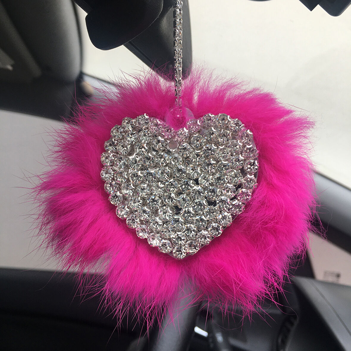 Kalpli Kristal Taşlı Gümüş Pleksi Dikiz Ayna Süsü Pembe Tüylü