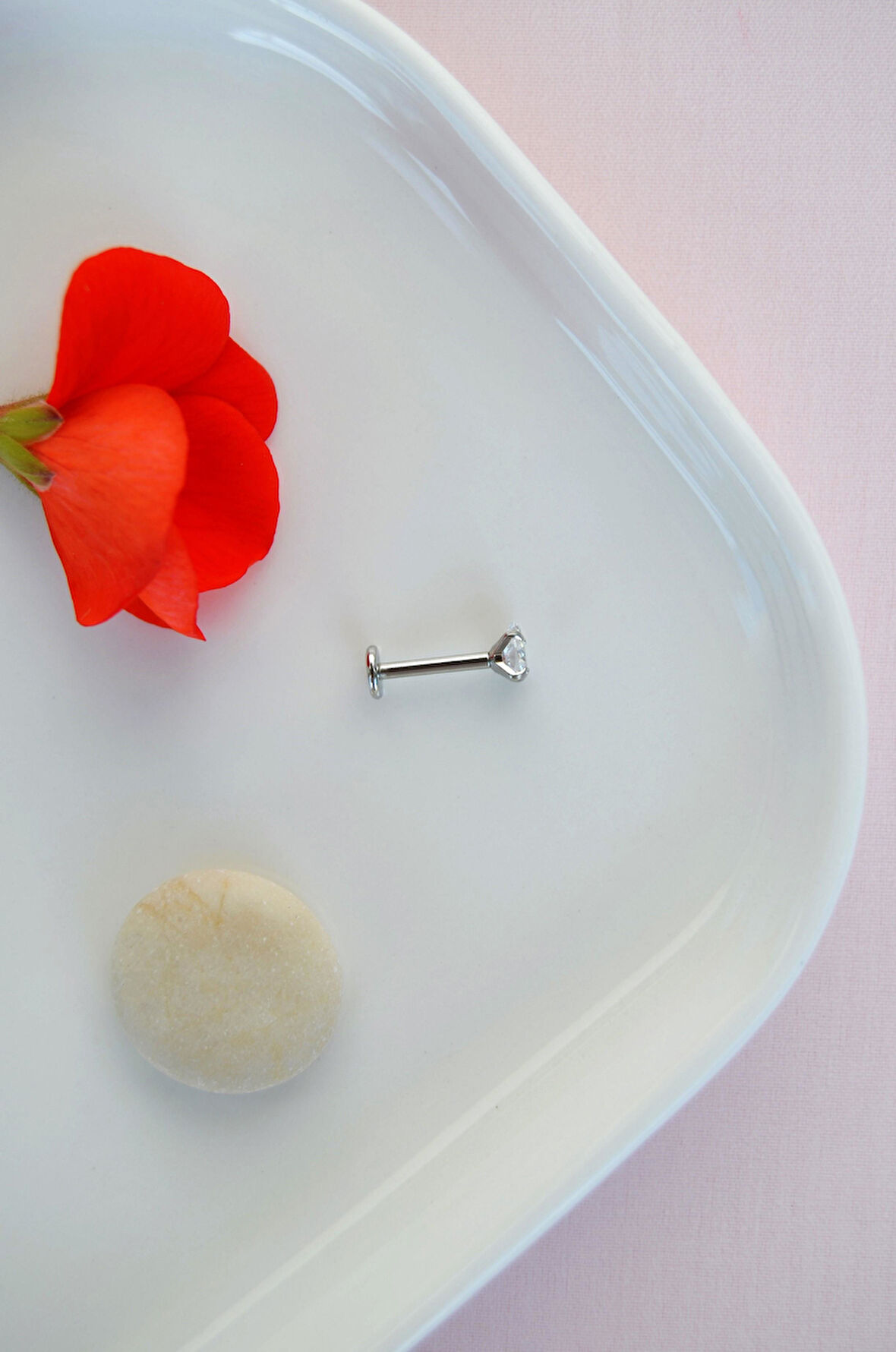 Kalp Tektaş Cerrahi Çelik Piercing Tragus Helix Kıkırdak Lob Conch Dudak