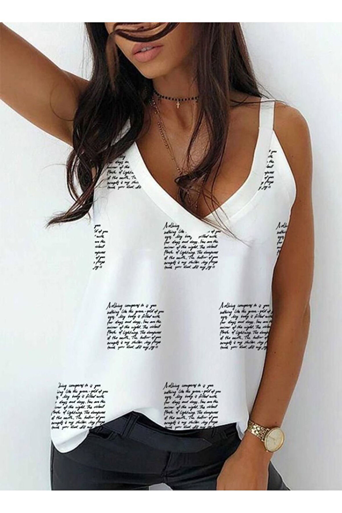 Kadın Omuz Askılı V Yaka Dijital Baskı Detay Mikro Kumaş Bluz