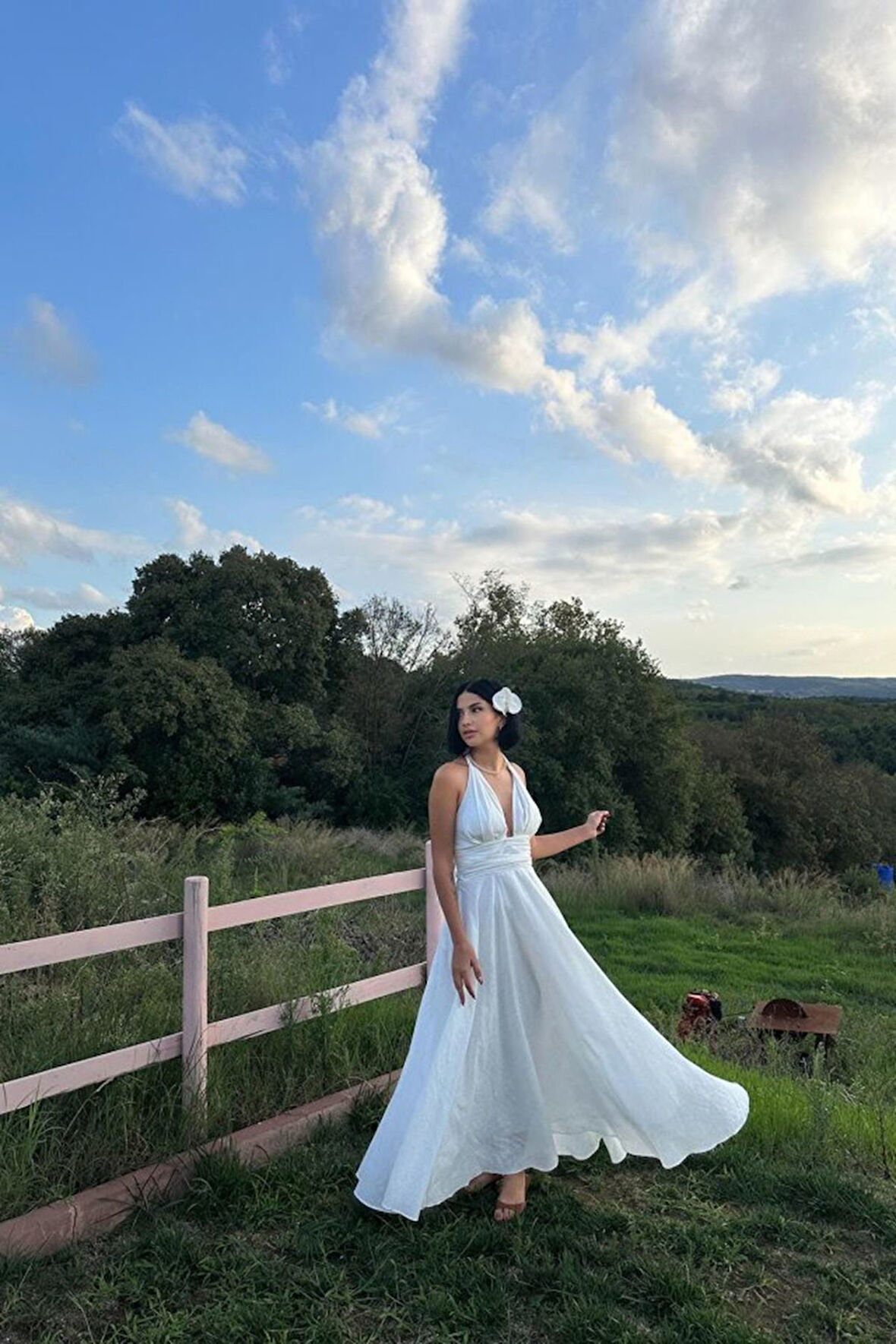 Ekru Askılı Keten Elbise