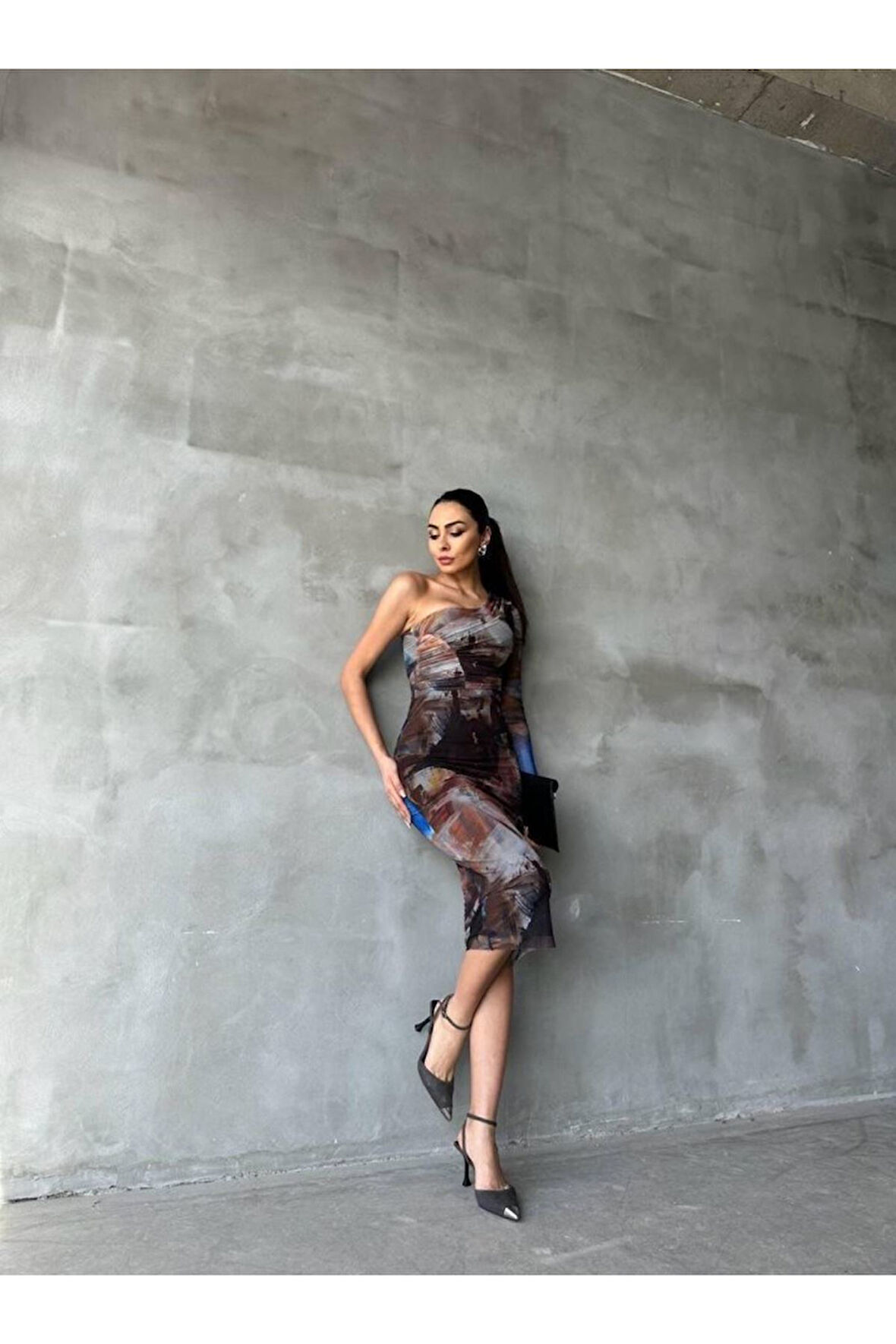 TEK KOL TÜL ELBİSE - Bej