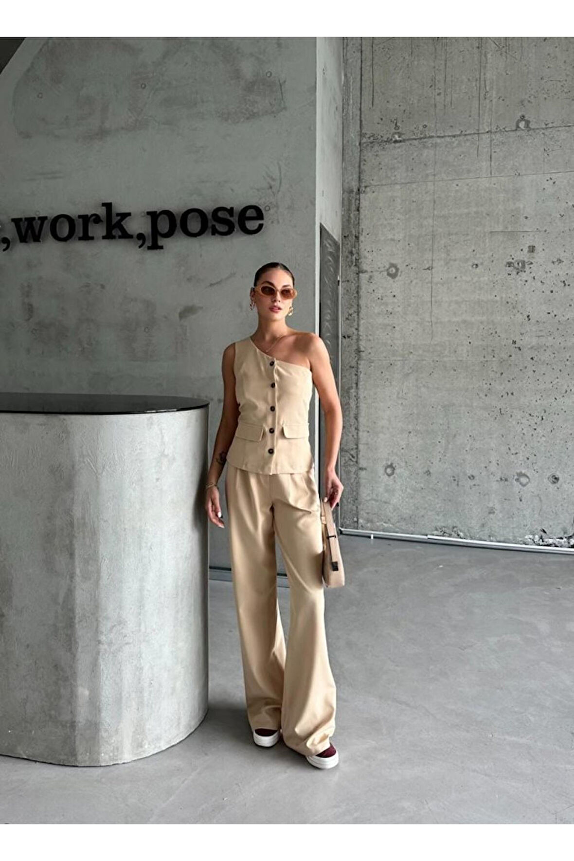 TEK KOL YELEK - PANTOLON TAKIM ATLAS - Bej