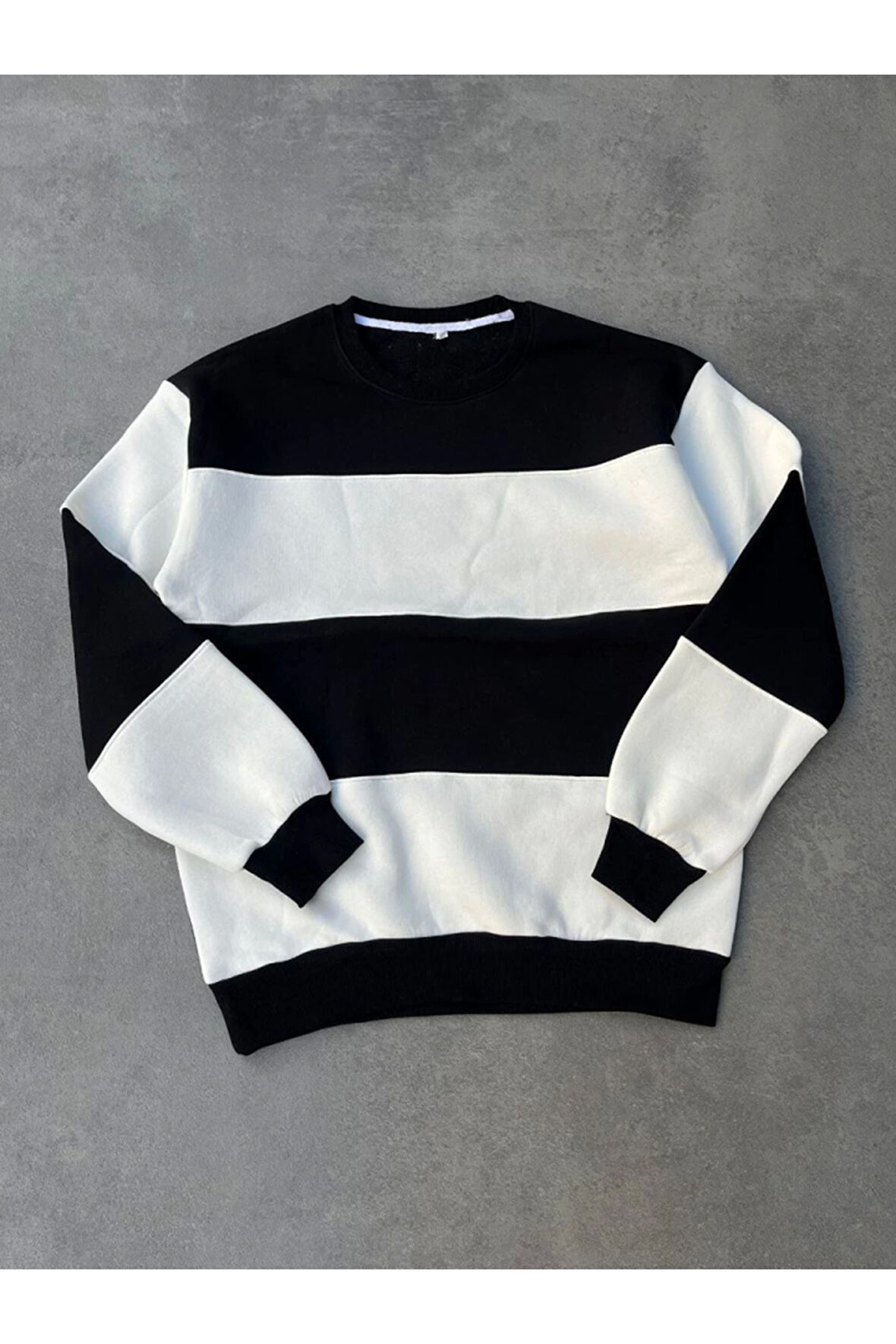 Parçalı Bisiklet Yaka Baskılı SweatShirt - Siyah