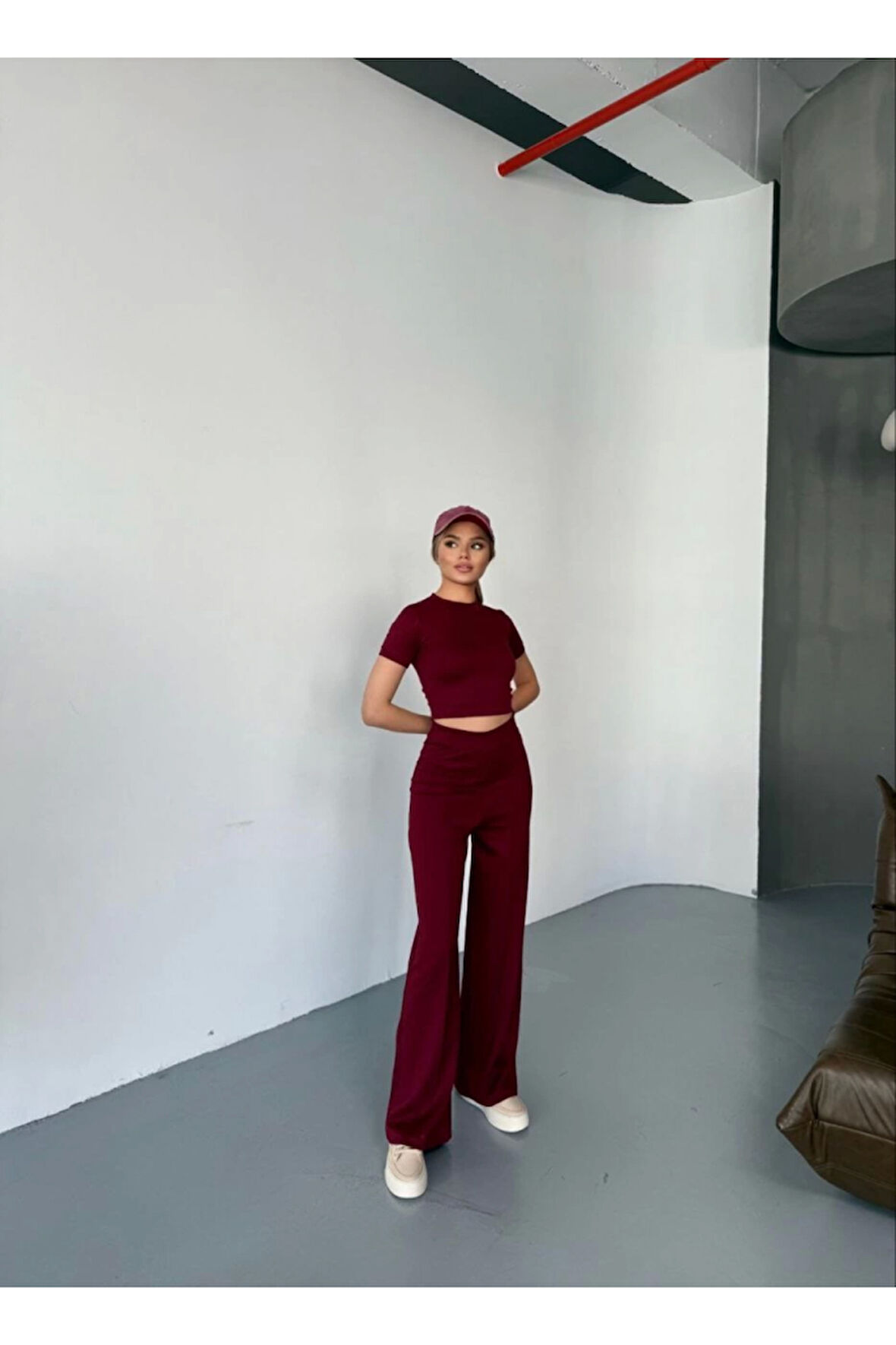 Osy Modal Yumuşak Dokulu Kumaş Kısa Kollu Crop Rahat Pantalon Ikili Takım - Bordo