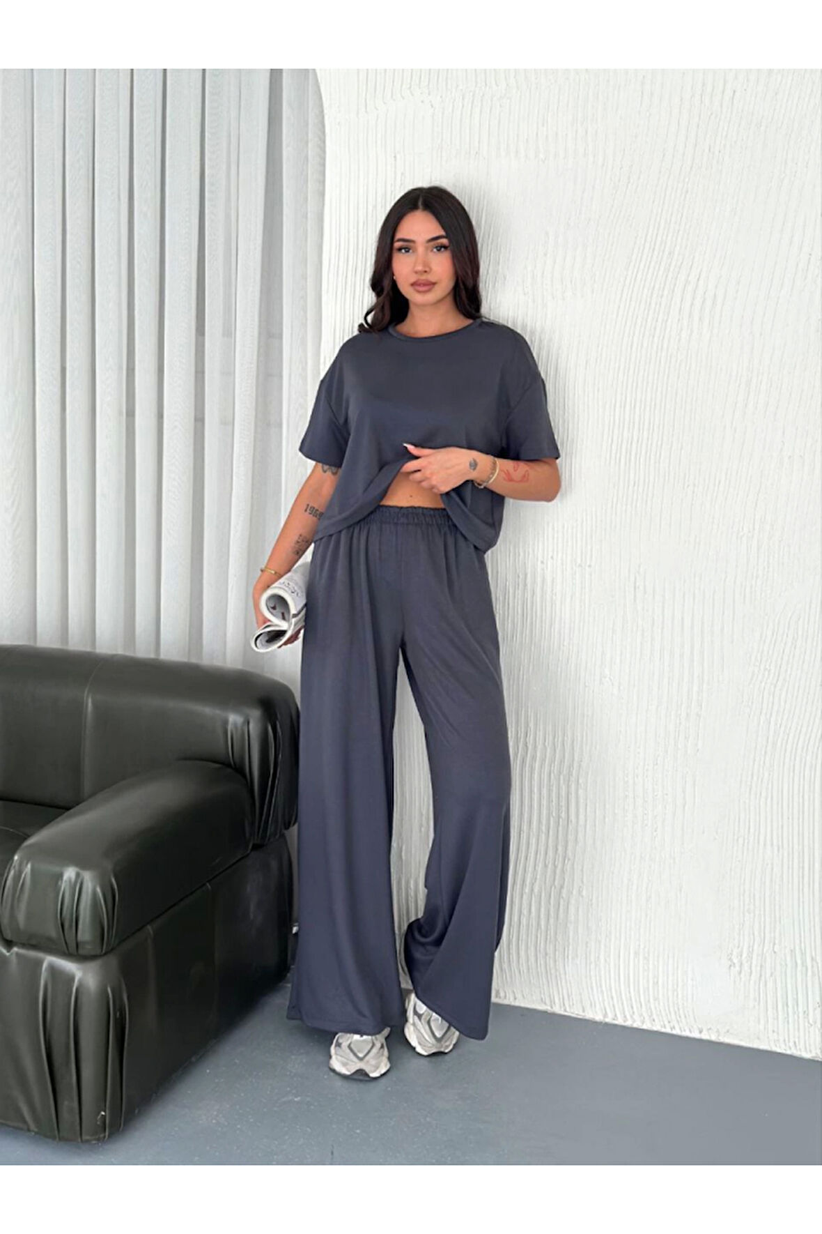 Osy Modal Yumuşak Dokulu Kumaş Bisiklet Yaka T-shirt Bol Paça Pantalon Ikili Takım -Antrasit