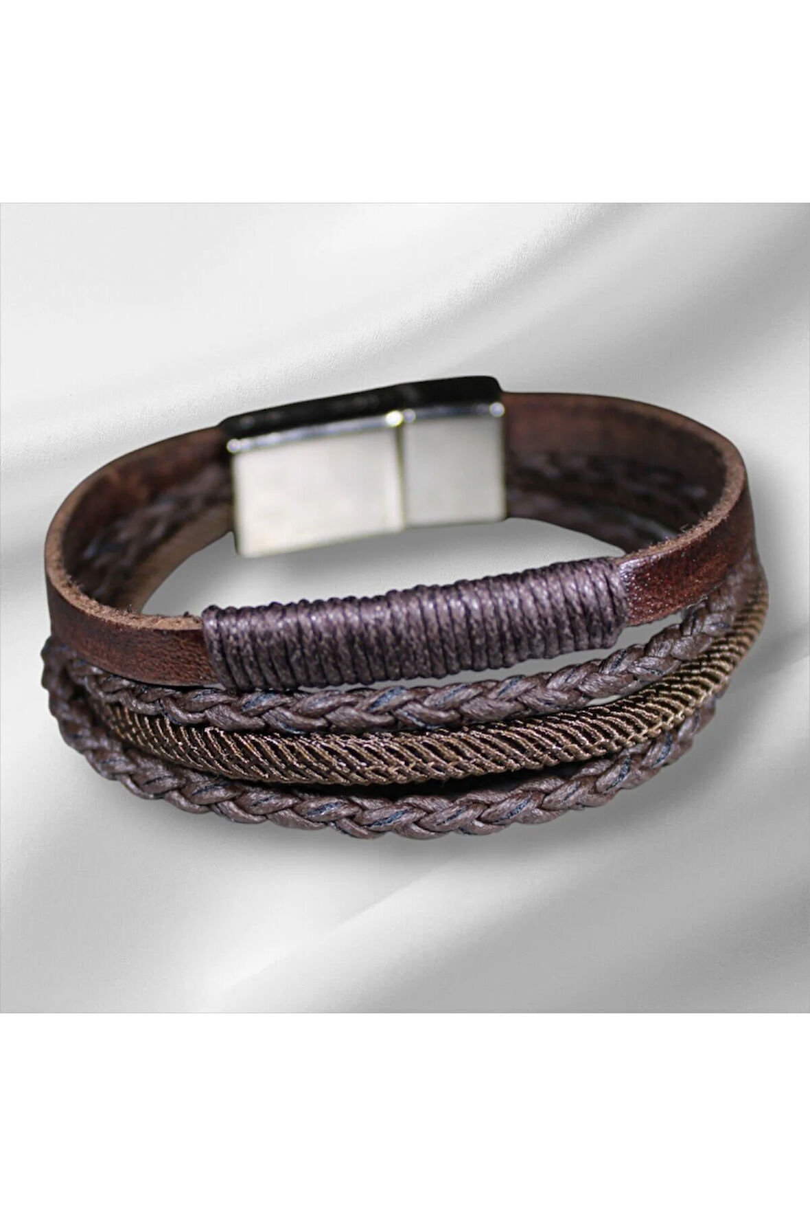 Erkek Deri Bileklik – El Yapımı, Hakiki Deri, Kahverengi Örgü Bileklik, Doğal ve Şık Tasarım