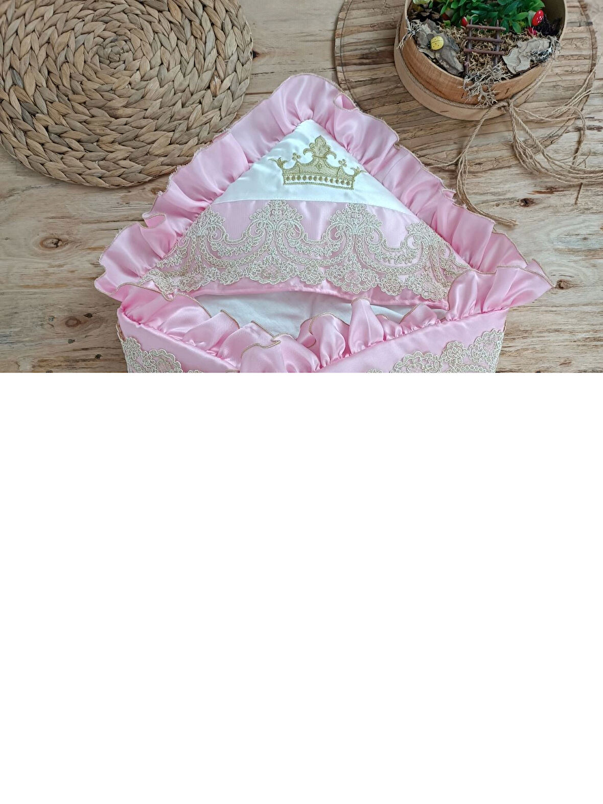 Yenidoğan Grand Lüks Kelebek Ağır Güpür İşlemeli Şapkalı Bebek Battaniyesi Kundak Pembe