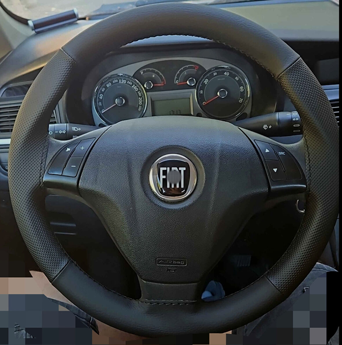 DİKİŞLİ DİREKSİYON KILIFI SİYAH DERİ NOKTALI DERİ SİYAH DİKİŞLİ FI.AT PUNTO LİNEA FİORİNO İÇİN