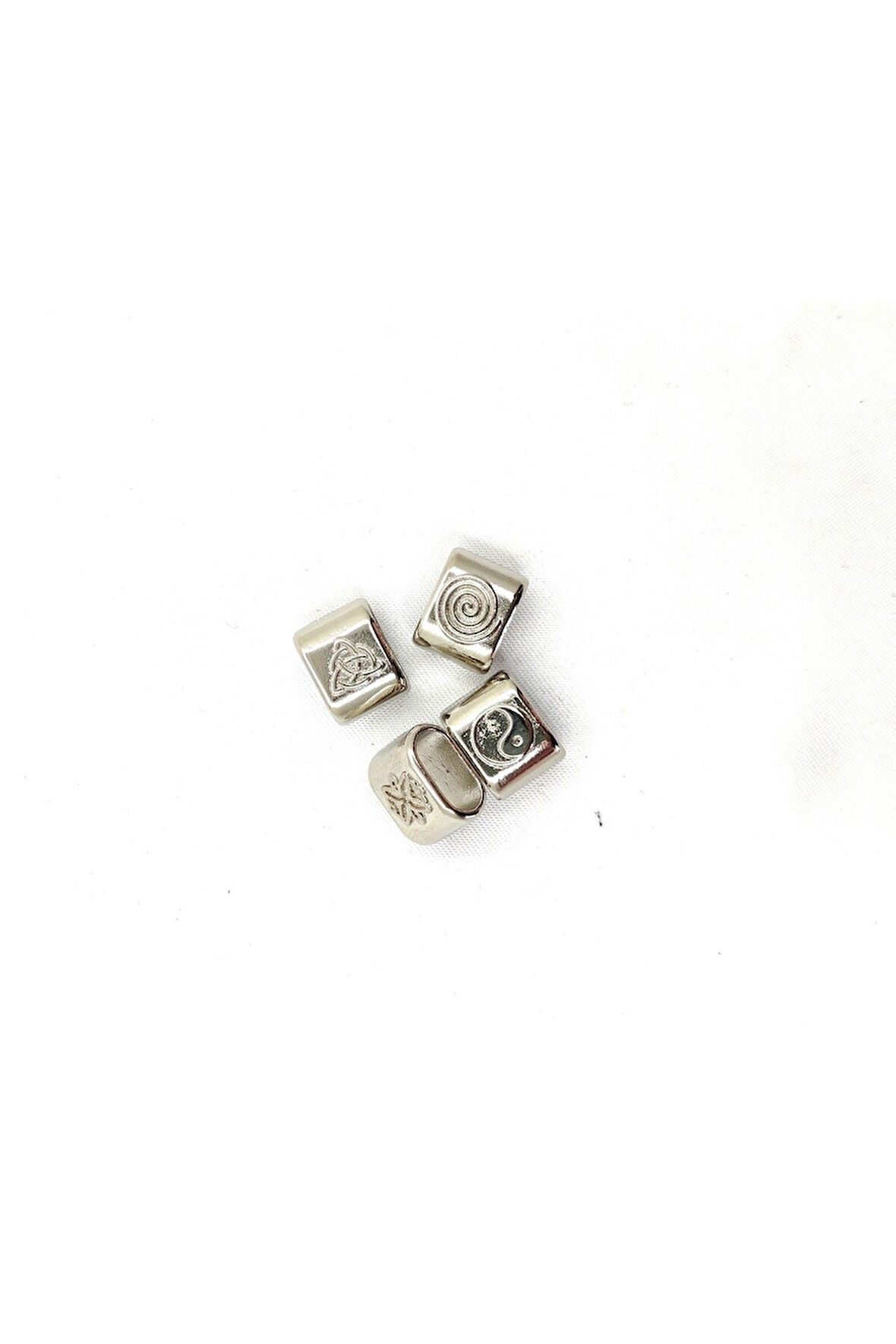 5X10 MM DESENLİ DERİ BİLEKLİK ARA APARATI (100 GRAM)
